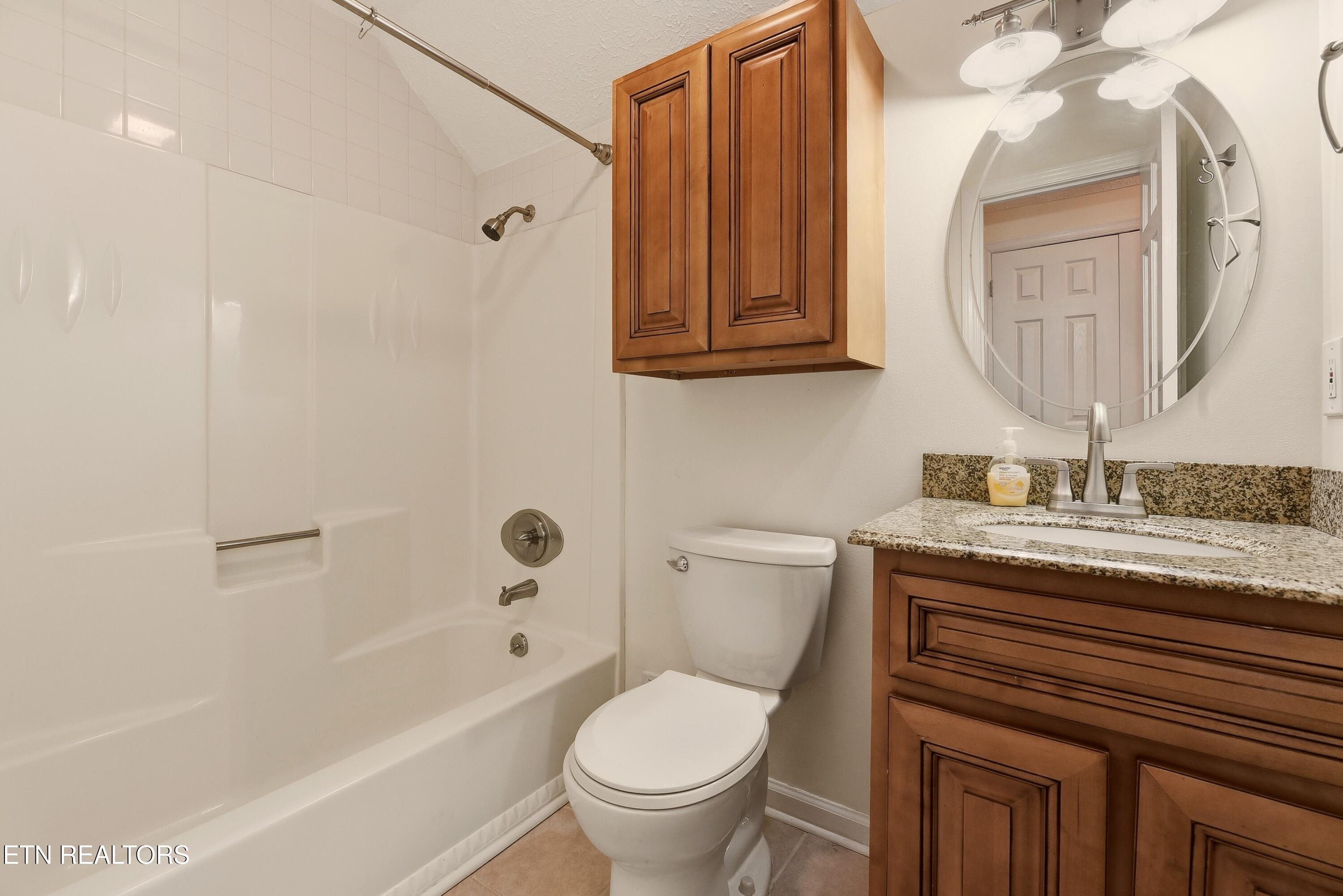 618 Woodland Drive Clinton TN 37716
