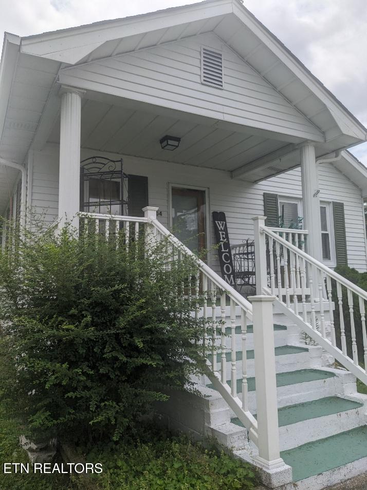 604 E Virginia Avenue Lafollette TN 37766