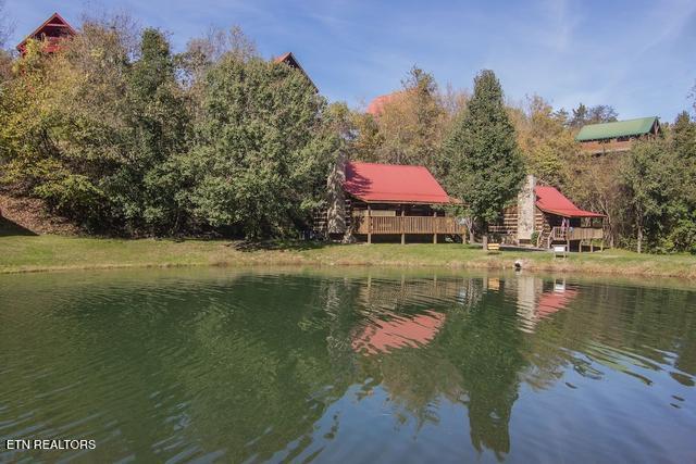 428 Hideaway Ridge Circle Sevierville TN 37862