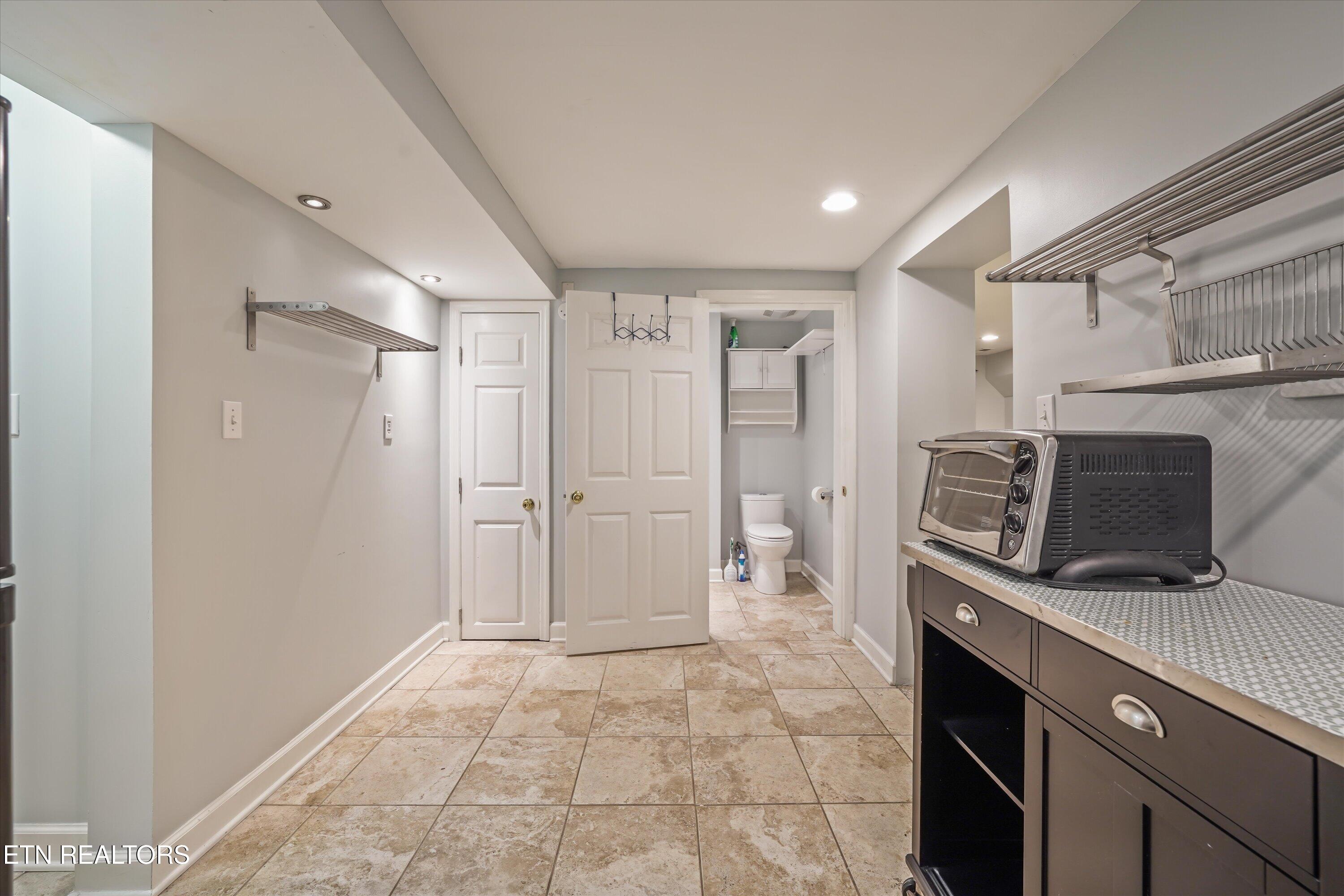 108 S Maple Street Maryville TN 37803