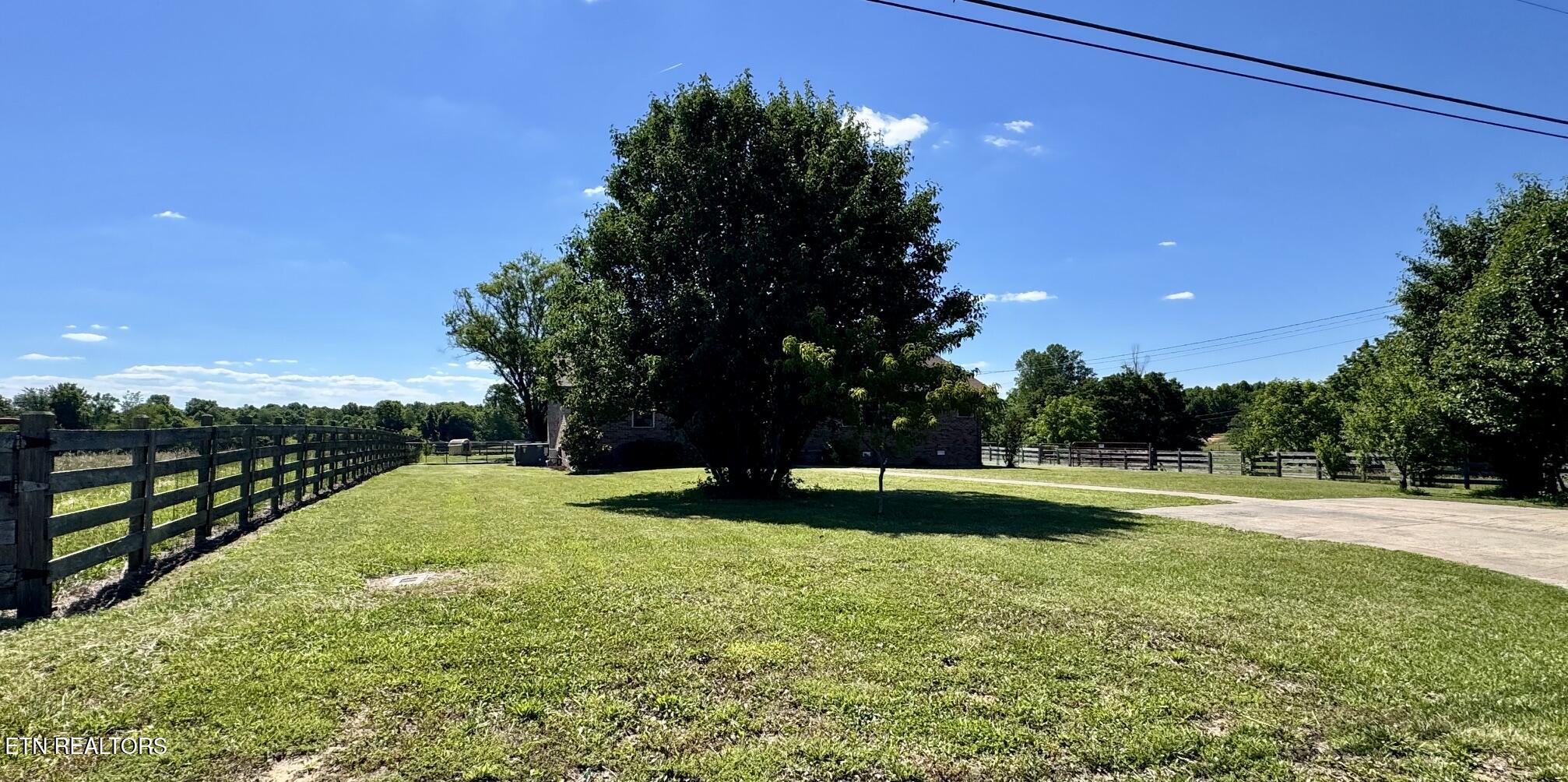 6986 S York Highway Clarkrange TN 38553