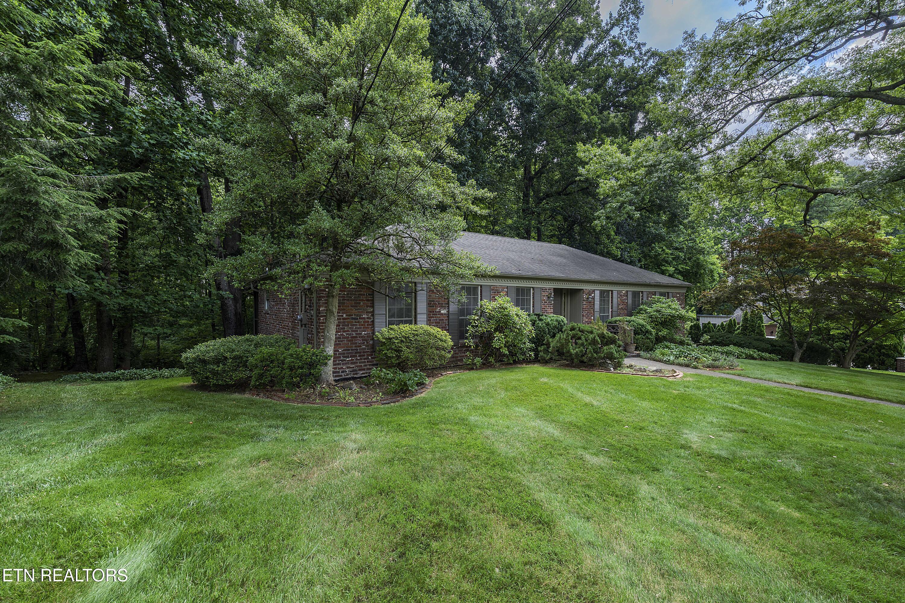 910 Bathurst Road Knoxville TN 37909