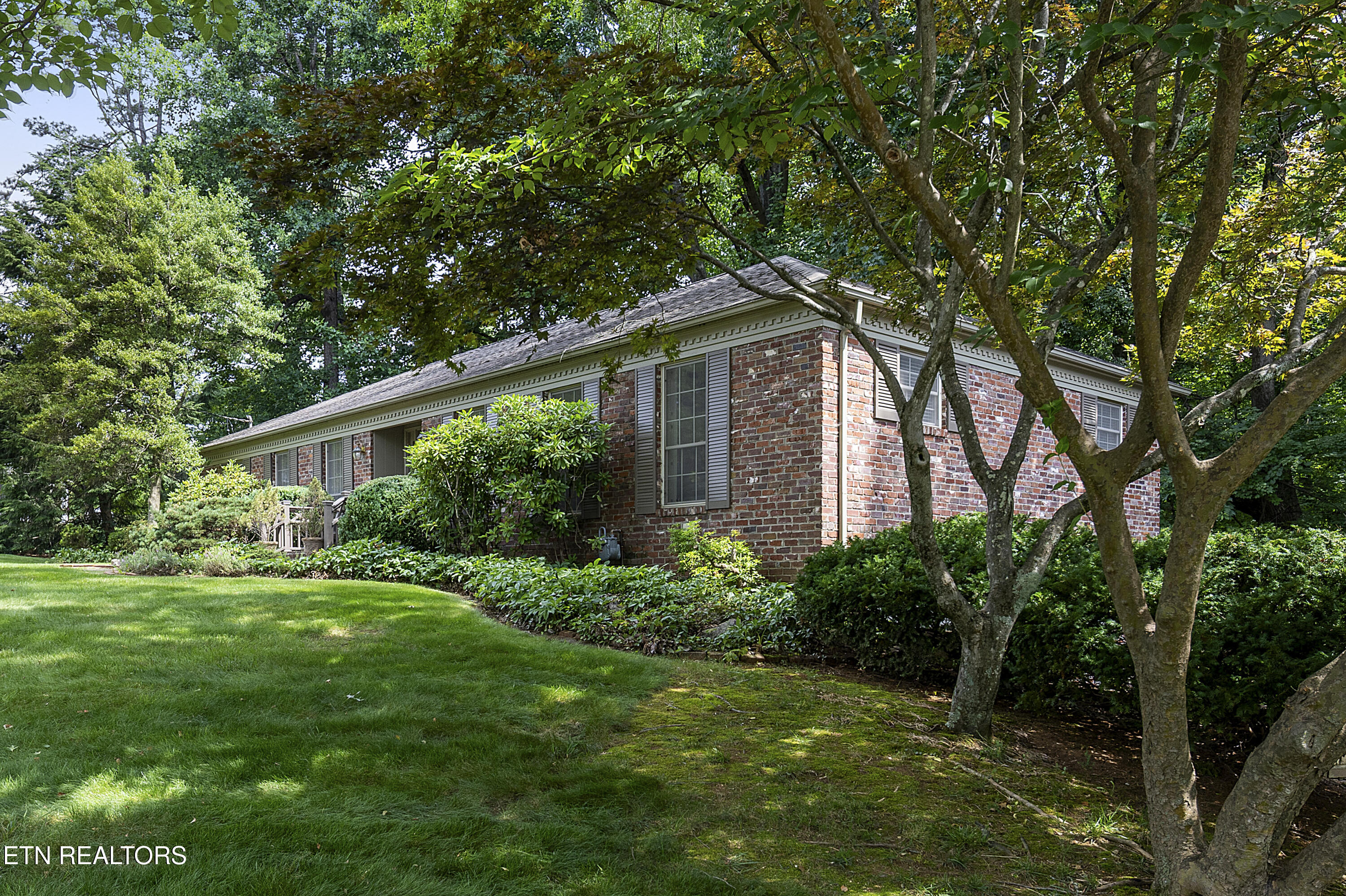 910 Bathurst Road Knoxville TN 37909