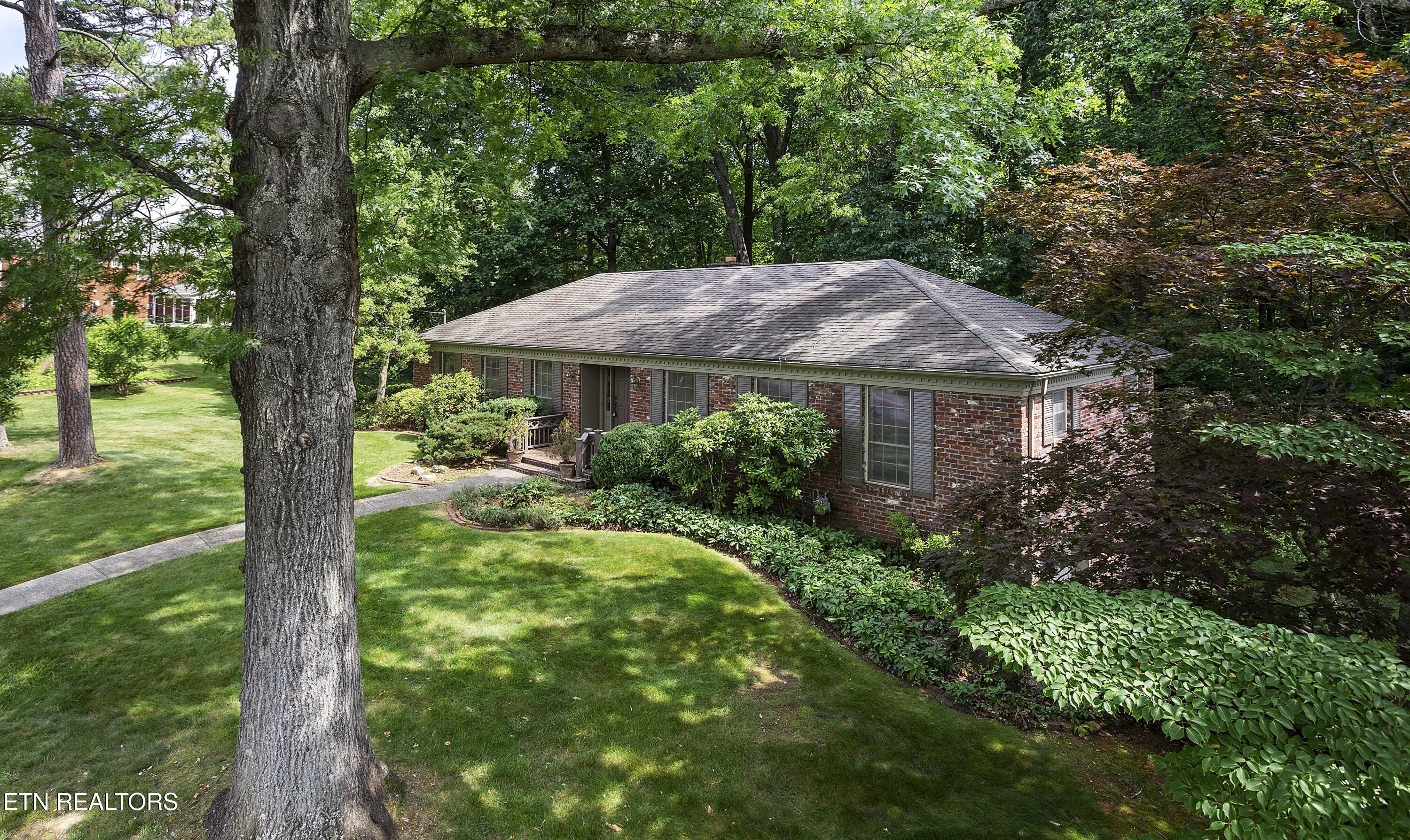 910 Bathurst Road Knoxville TN 37909