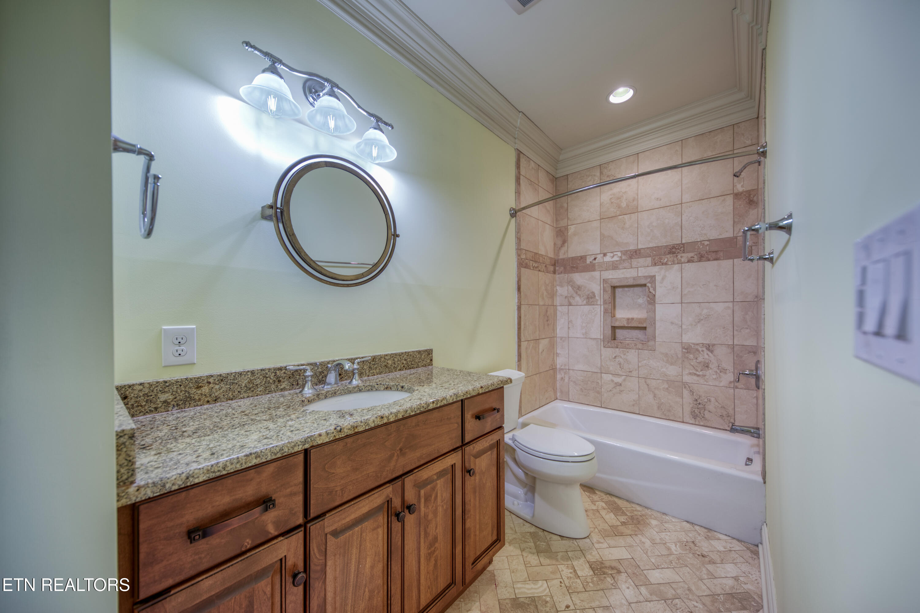 529 Stone Vista Lane Knoxville TN 37934