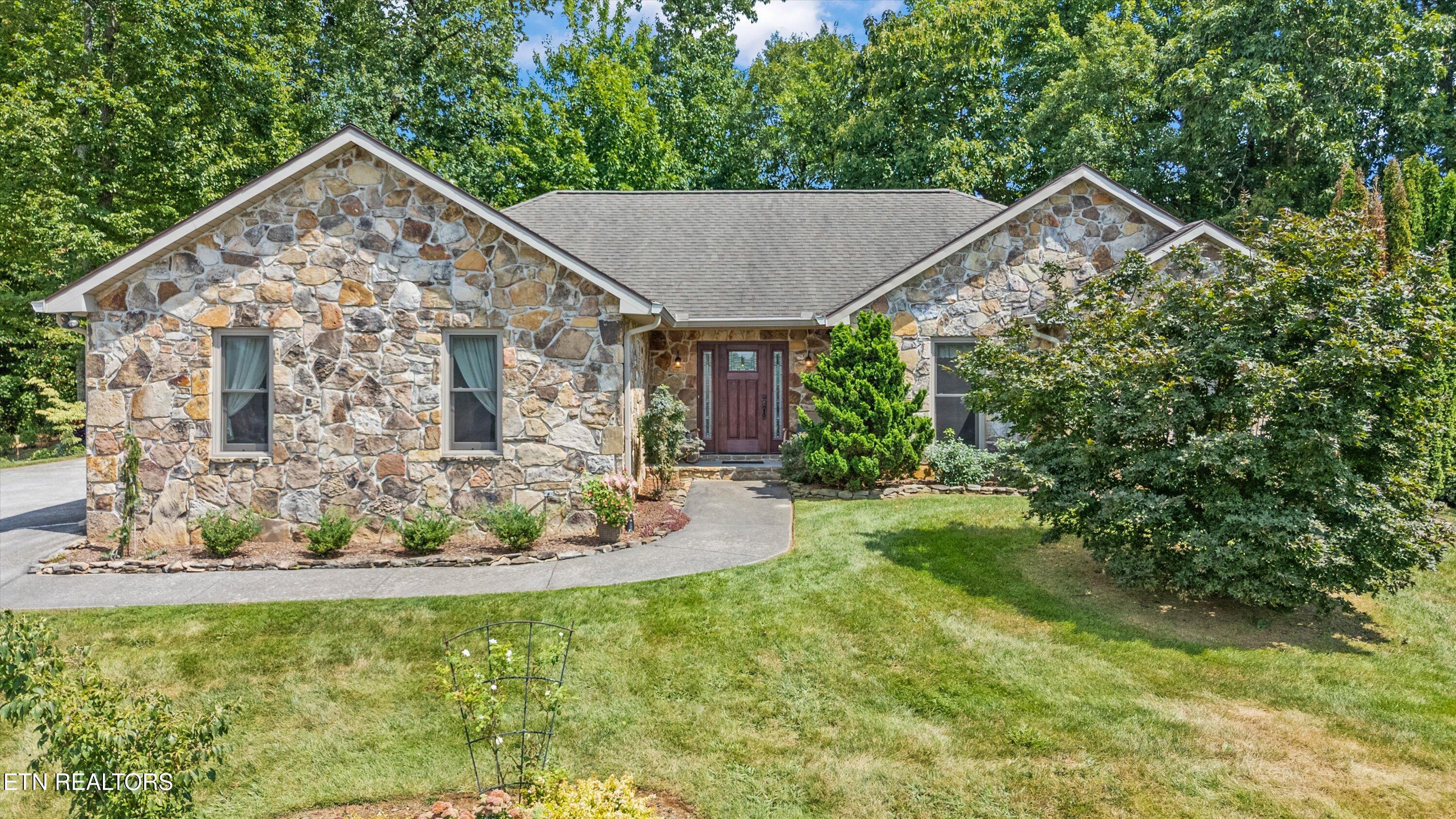 2249 Argonne Drive Maryville TN 37804