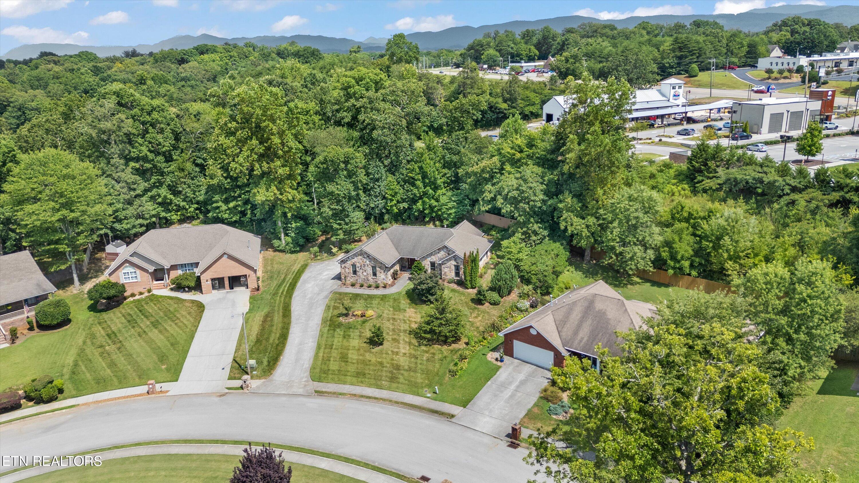 2249 Argonne Drive Maryville TN 37804