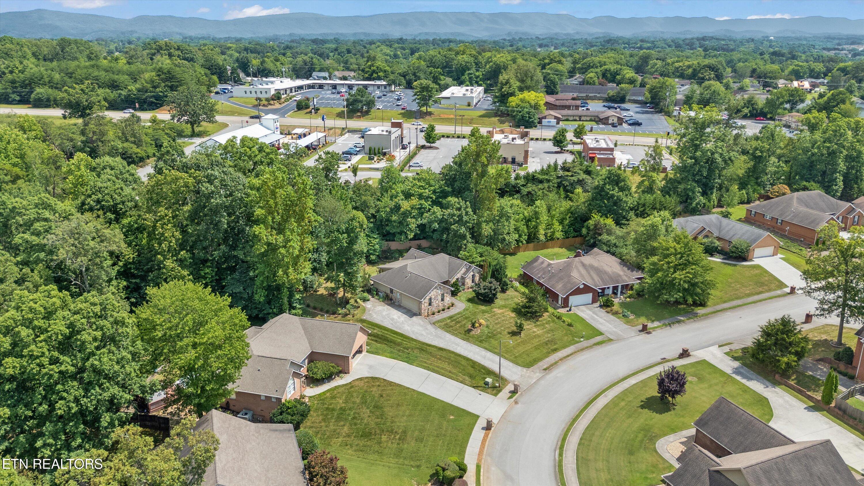 2249 Argonne Drive Maryville TN 37804