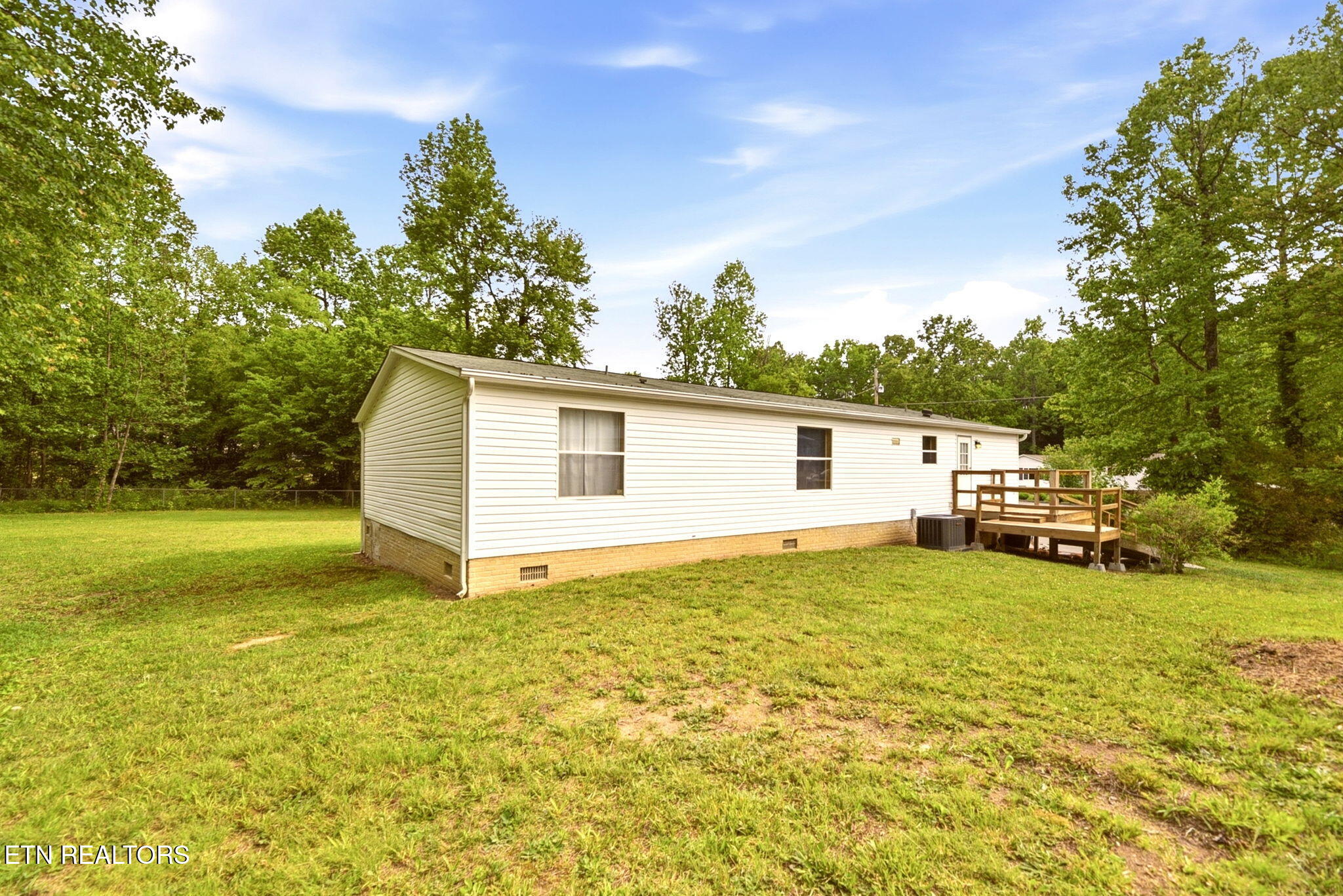 133 Cutters Lane Clinton TN 37716