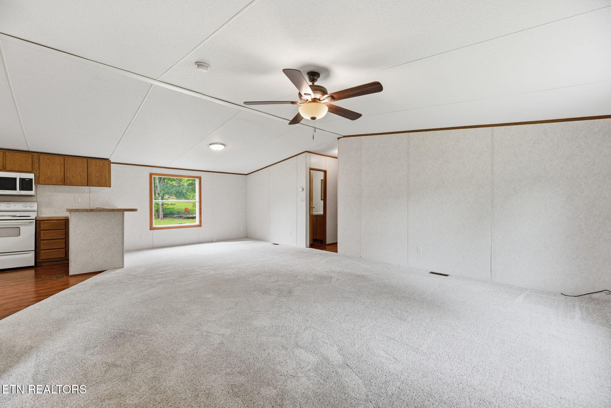 133 Cutters Lane Clinton TN 37716