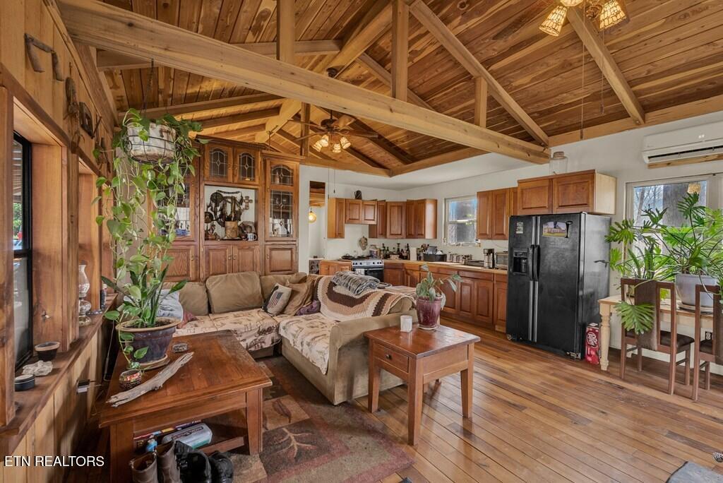 6219 Jones Harris Road Silver Point TN 38582