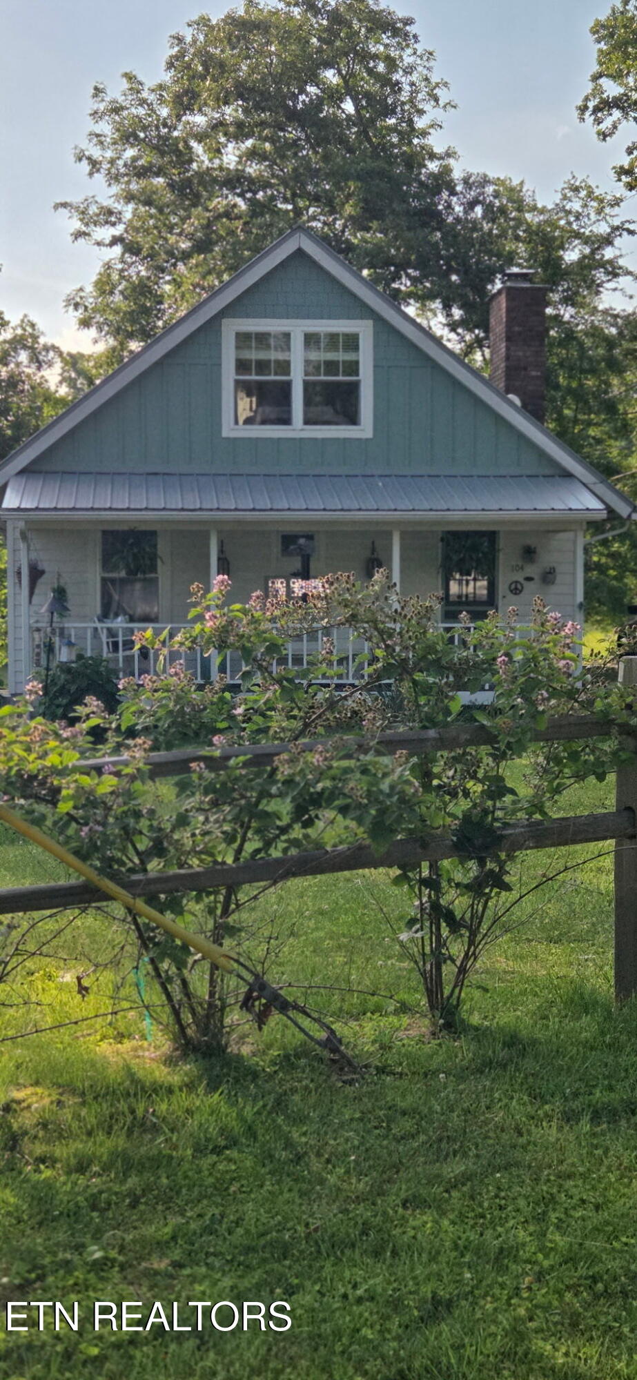 104 Peace Pipe Crossville TN 38572