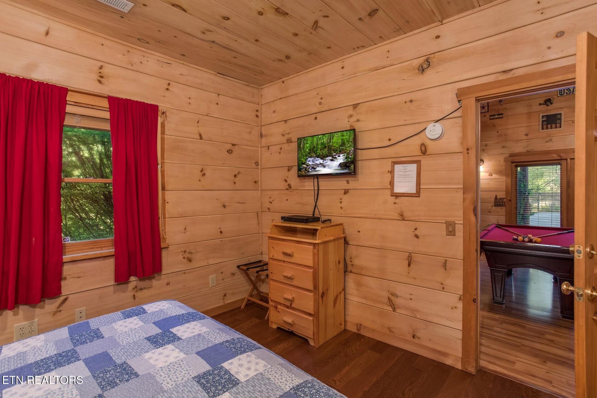 170 Showplace Boulevard Pigeon Forge TN 37863