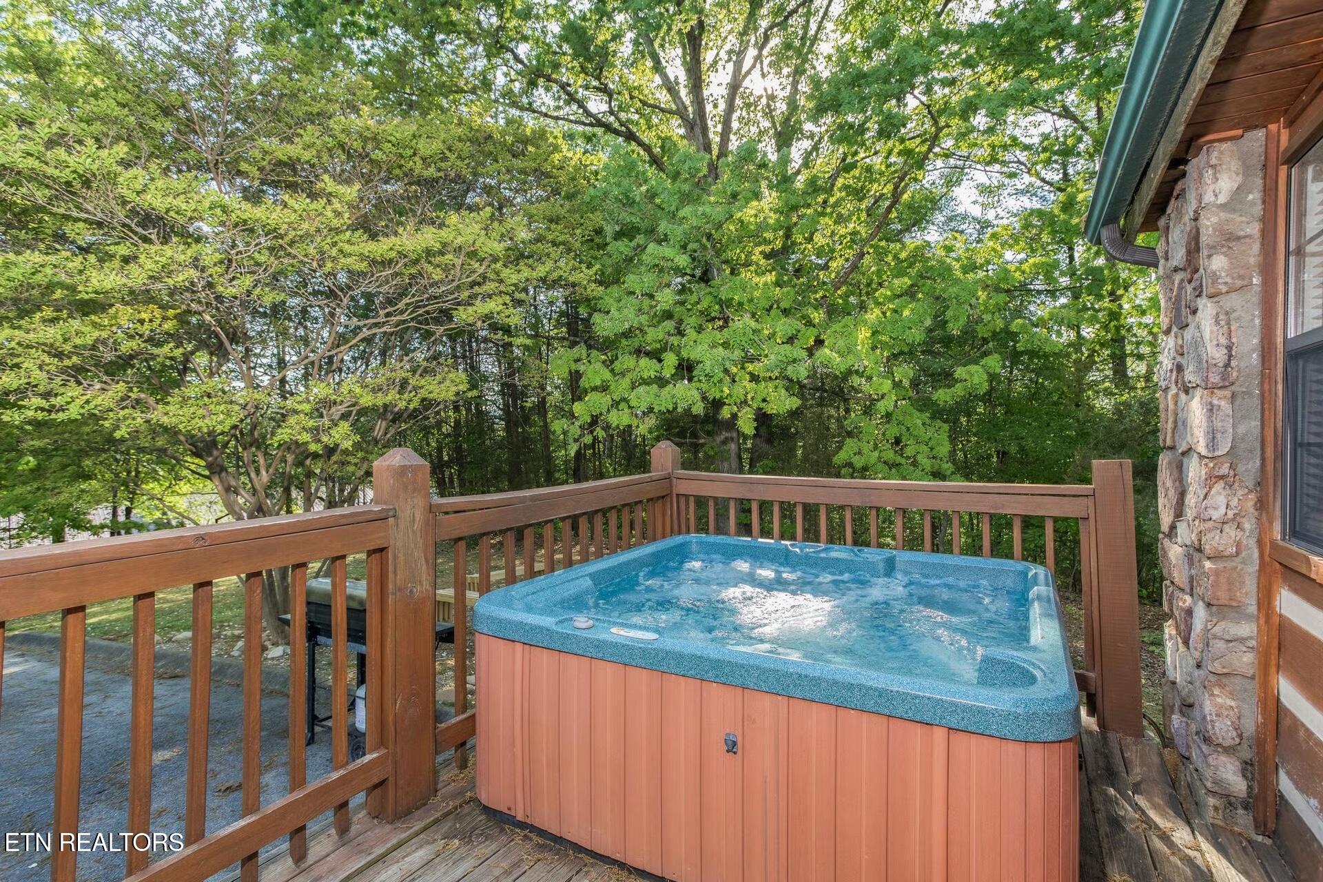 170 Showplace Boulevard Pigeon Forge TN 37863