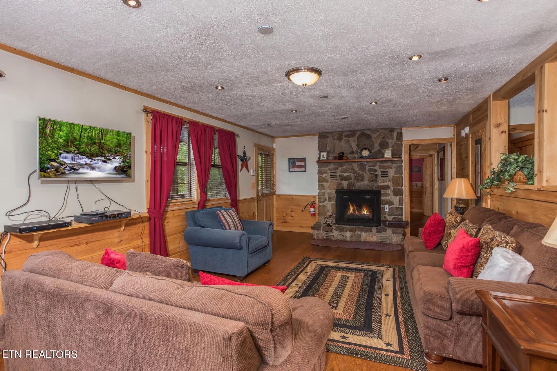170 Showplace Boulevard Pigeon Forge TN 37863