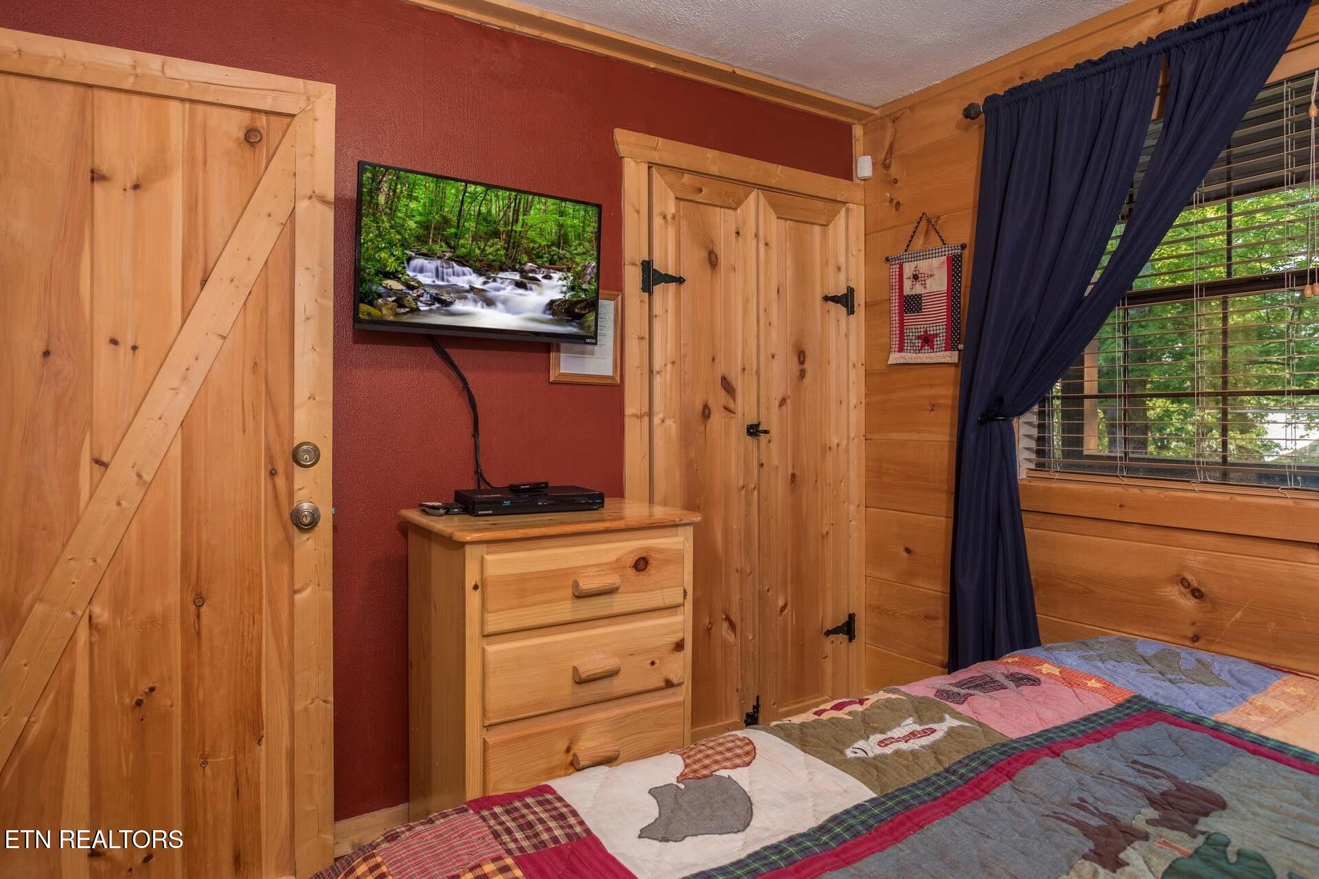 170 Showplace Boulevard Pigeon Forge TN 37863
