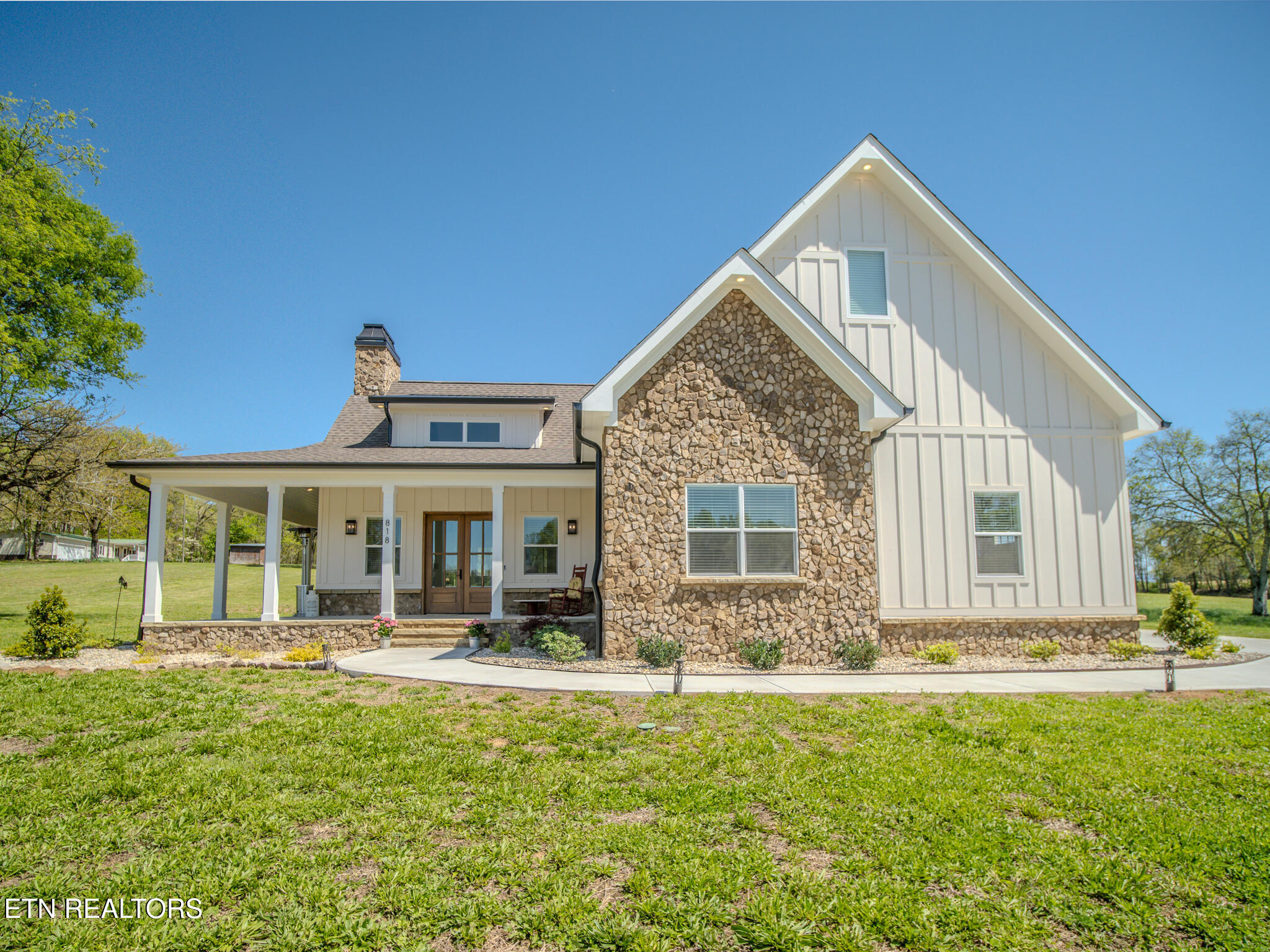 818 Sophie Drive Greenback TN 37742