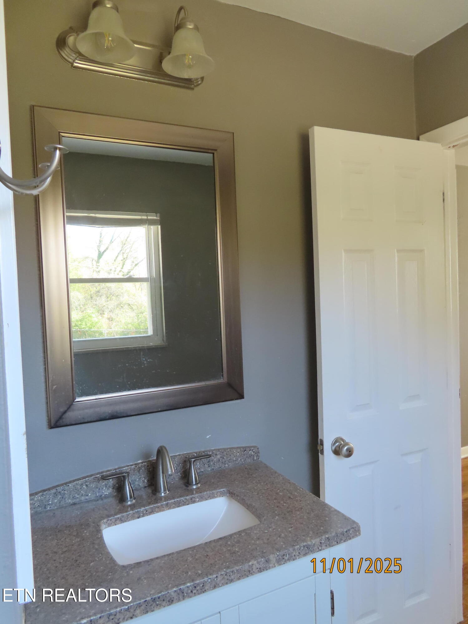 6613 Burbank Circle Knoxville TN 37918