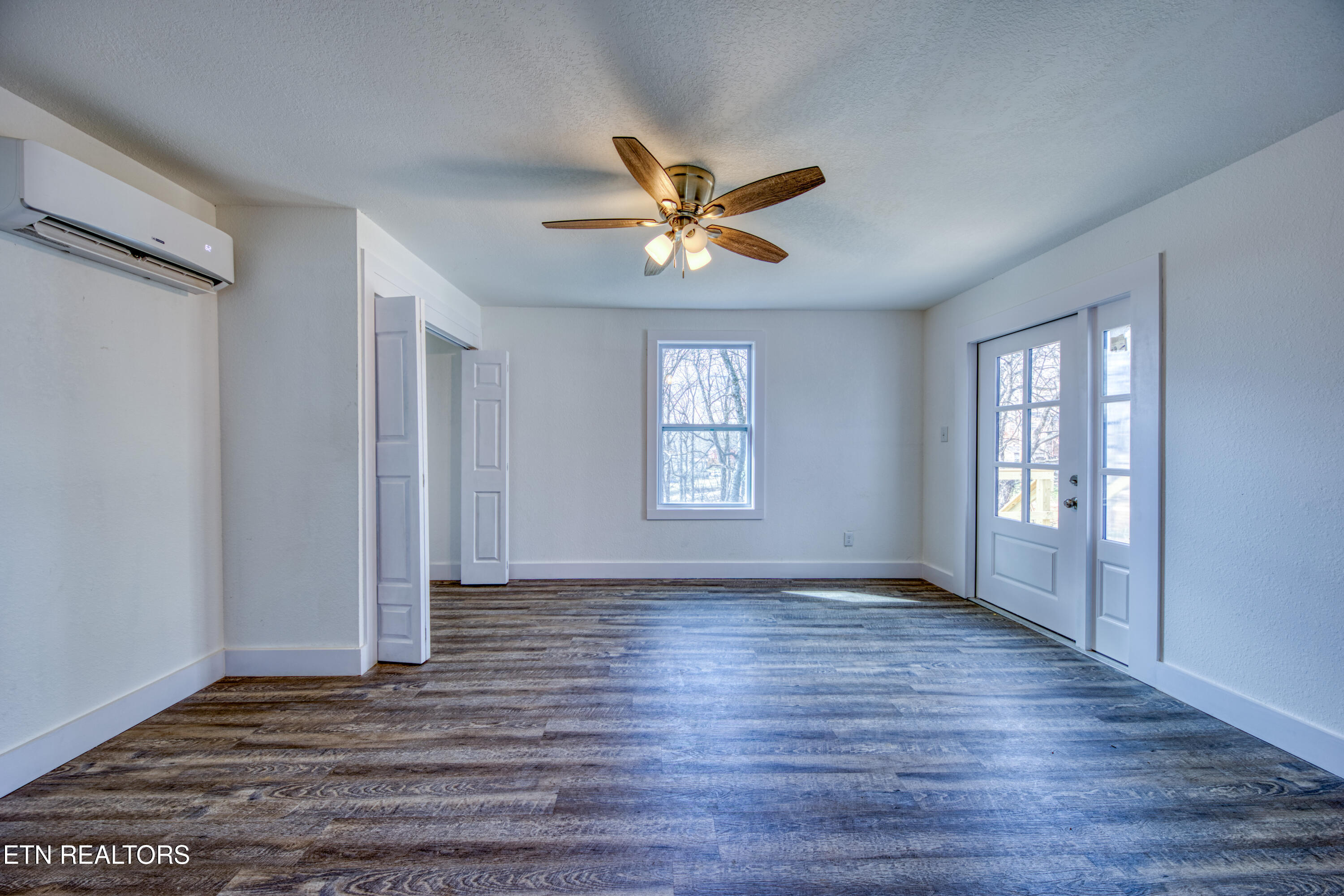 801 W 2nd Avenue Lenoir City TN 37771