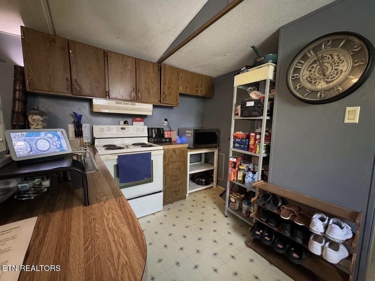 1022 Spring Hill Circle Jamestown TN 38556