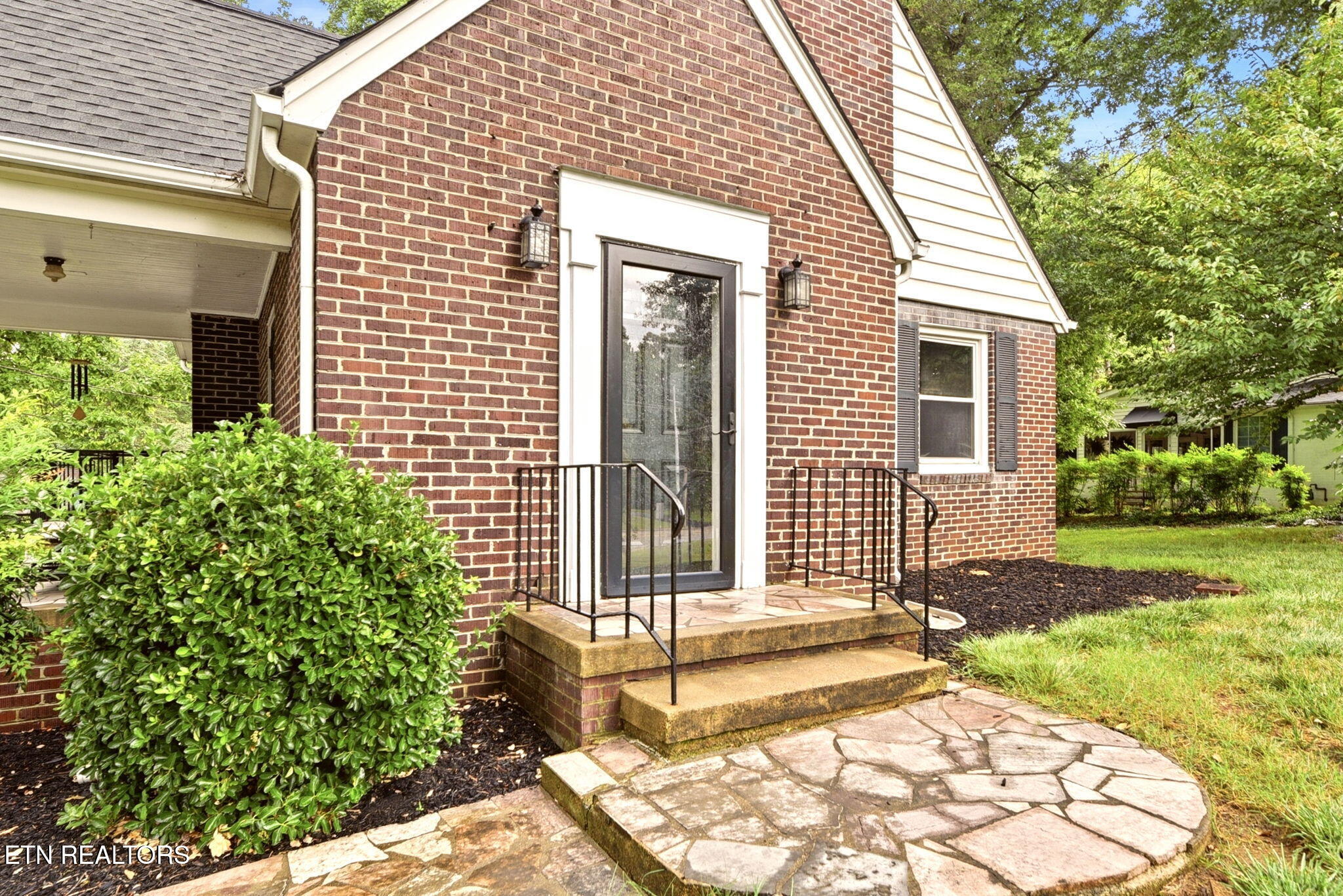 611 S Charles G Seivers Boulevard Clinton TN 37716