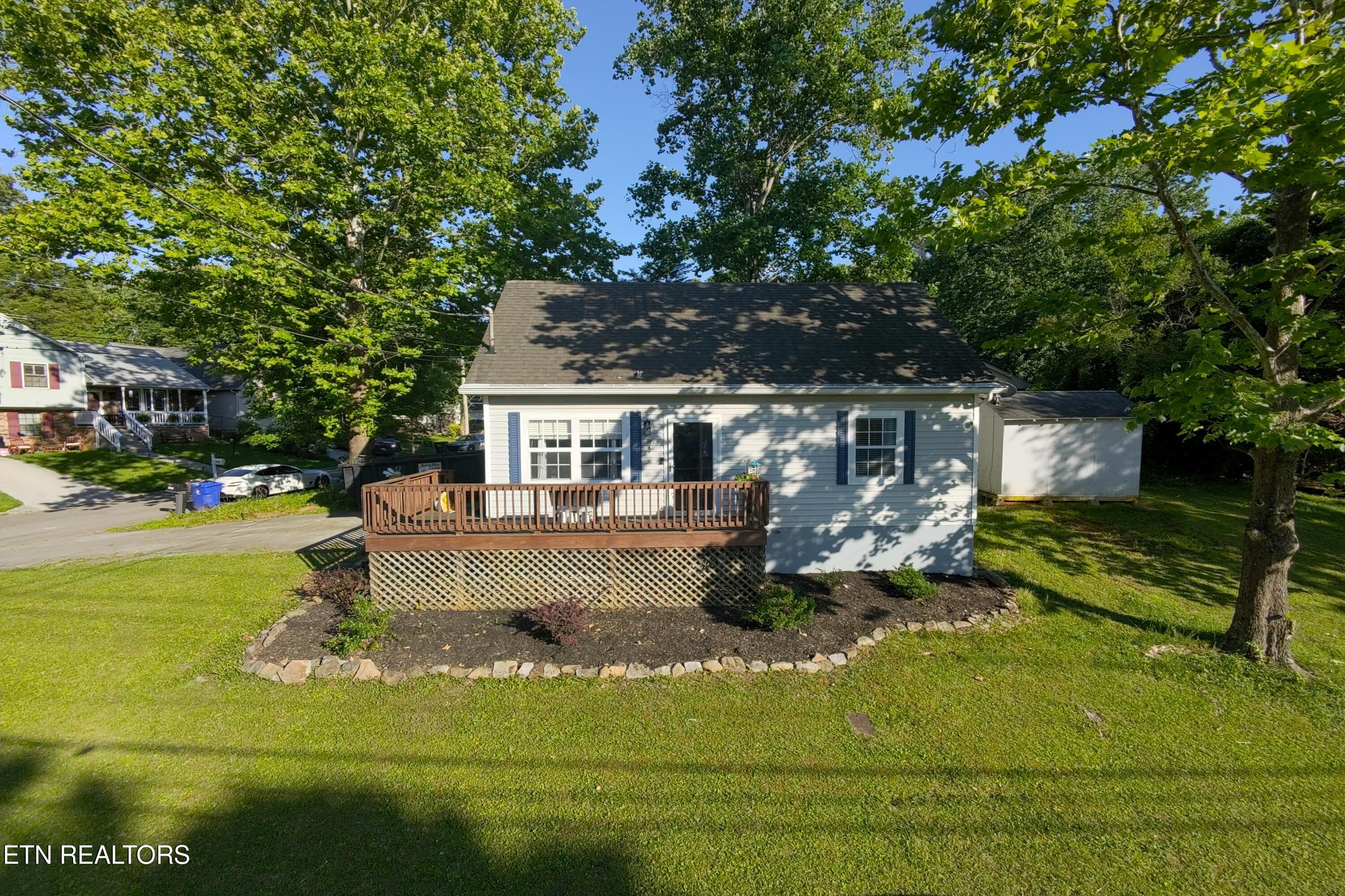 1513 Rhododendron Court Knoxville TN 37931