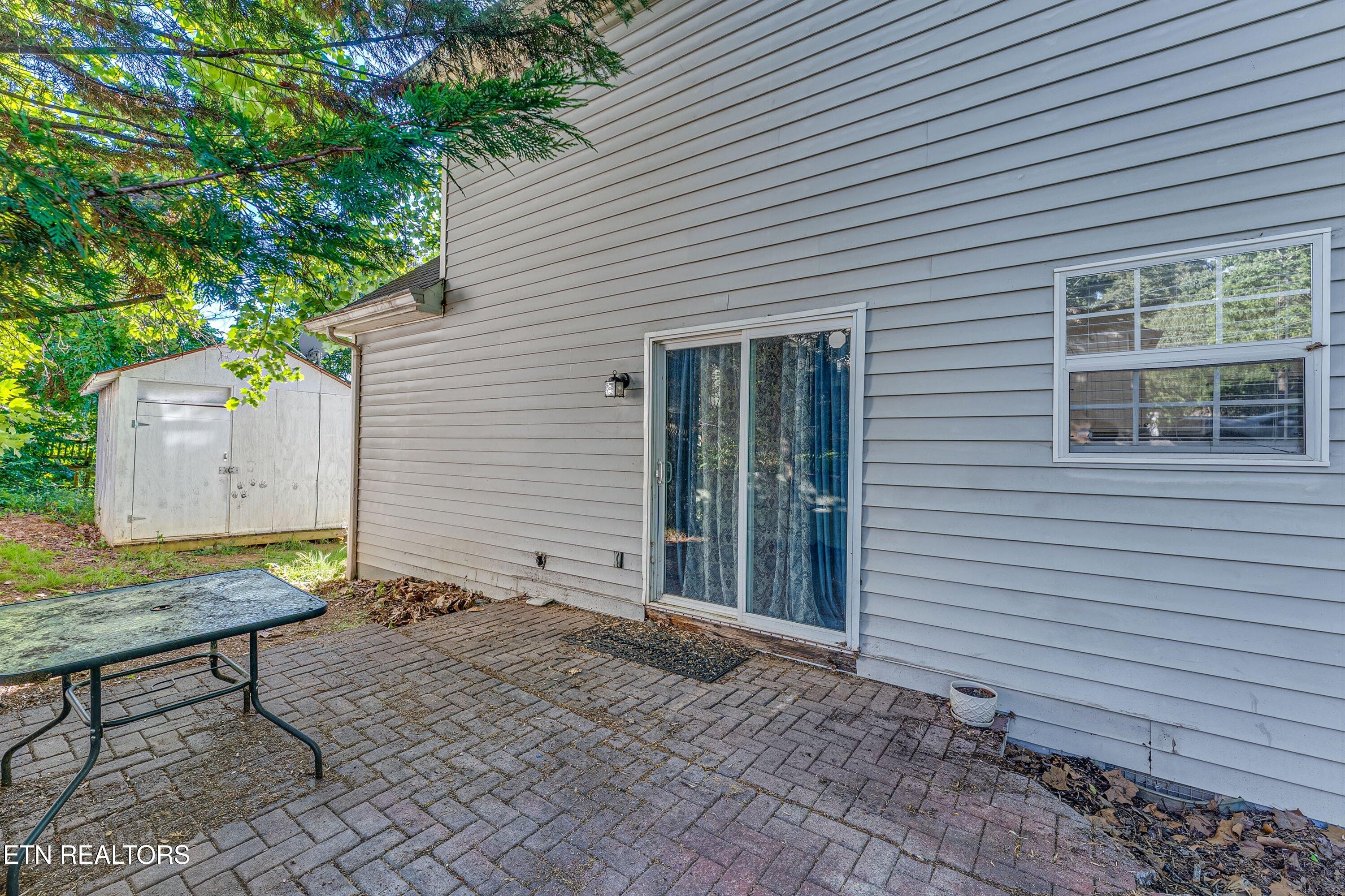 1513 Rhododendron Court Knoxville TN 37931