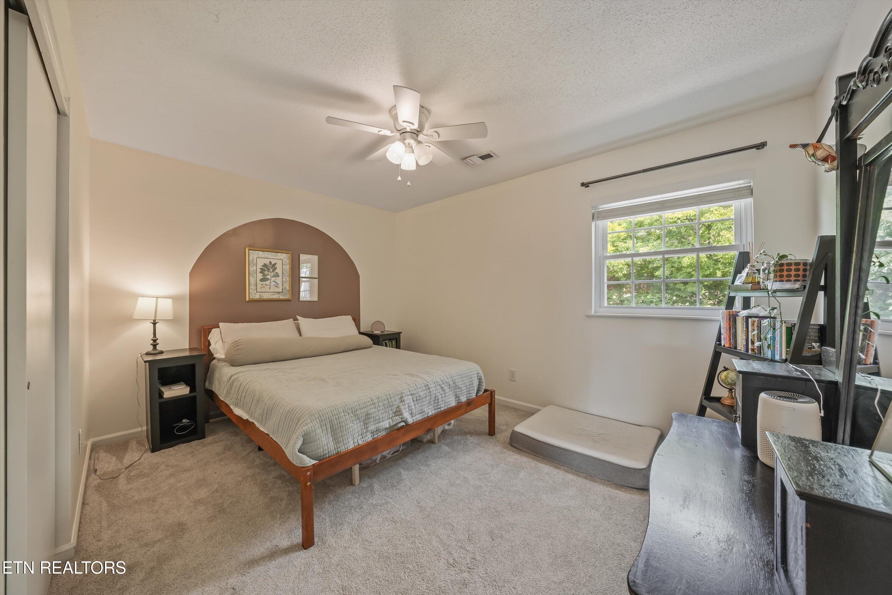 6019 Cougar Drive Knoxville TN 37921