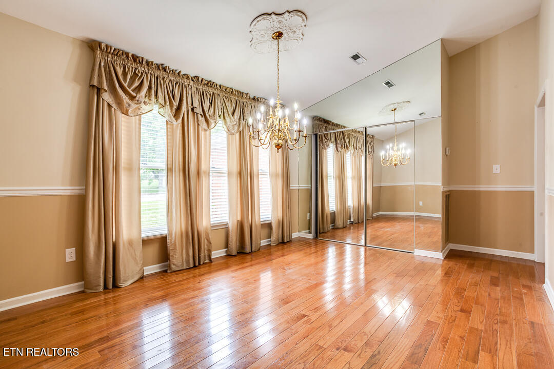 101 Country Run Circle Powell TN 37849
