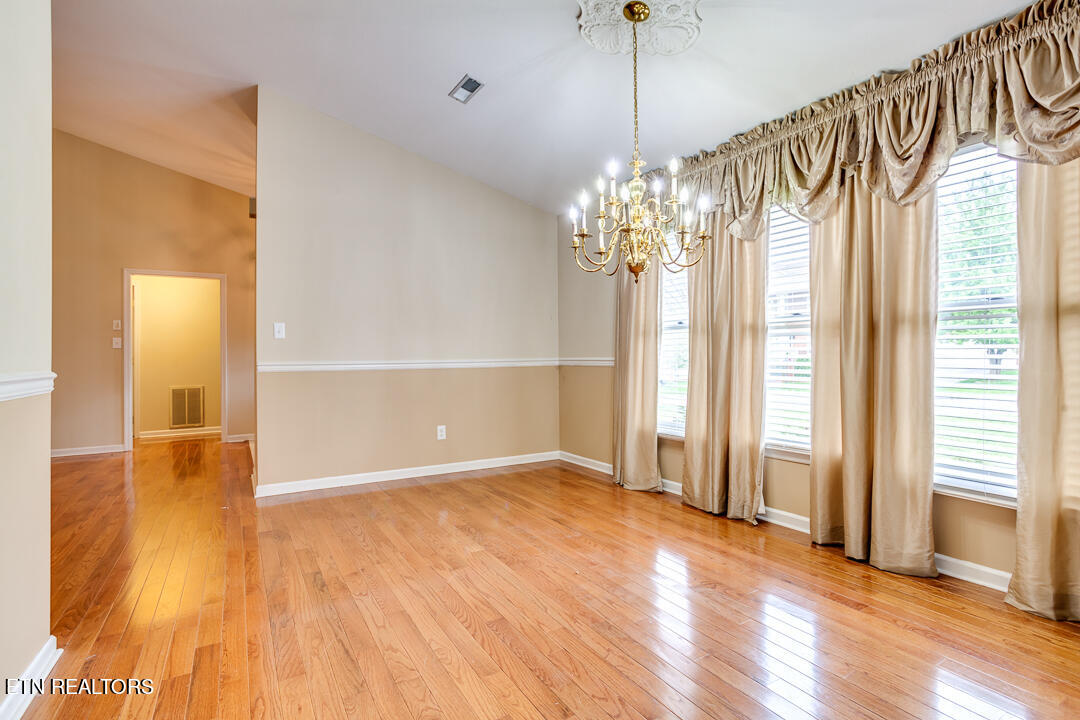 101 Country Run Circle Powell TN 37849
