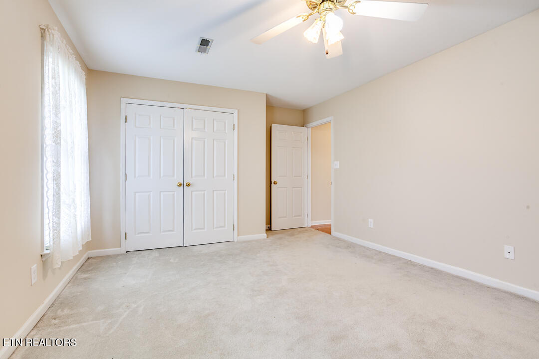 101 Country Run Circle Powell TN 37849