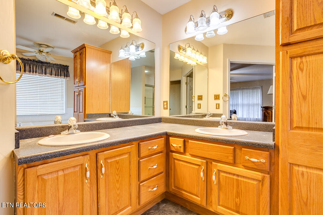 101 Country Run Circle Powell TN 37849