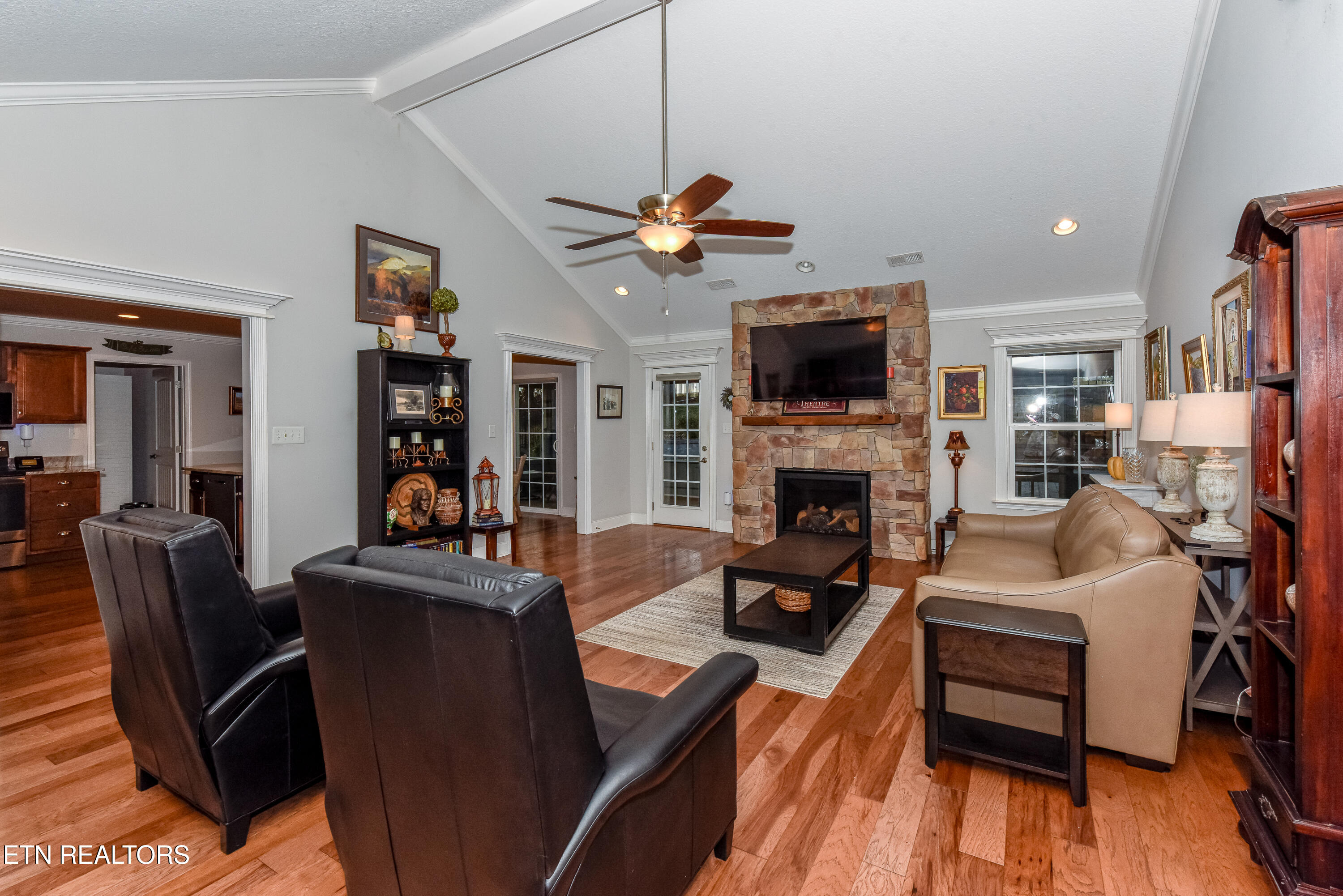 1131 Houston Springs Road Greenback TN 37742