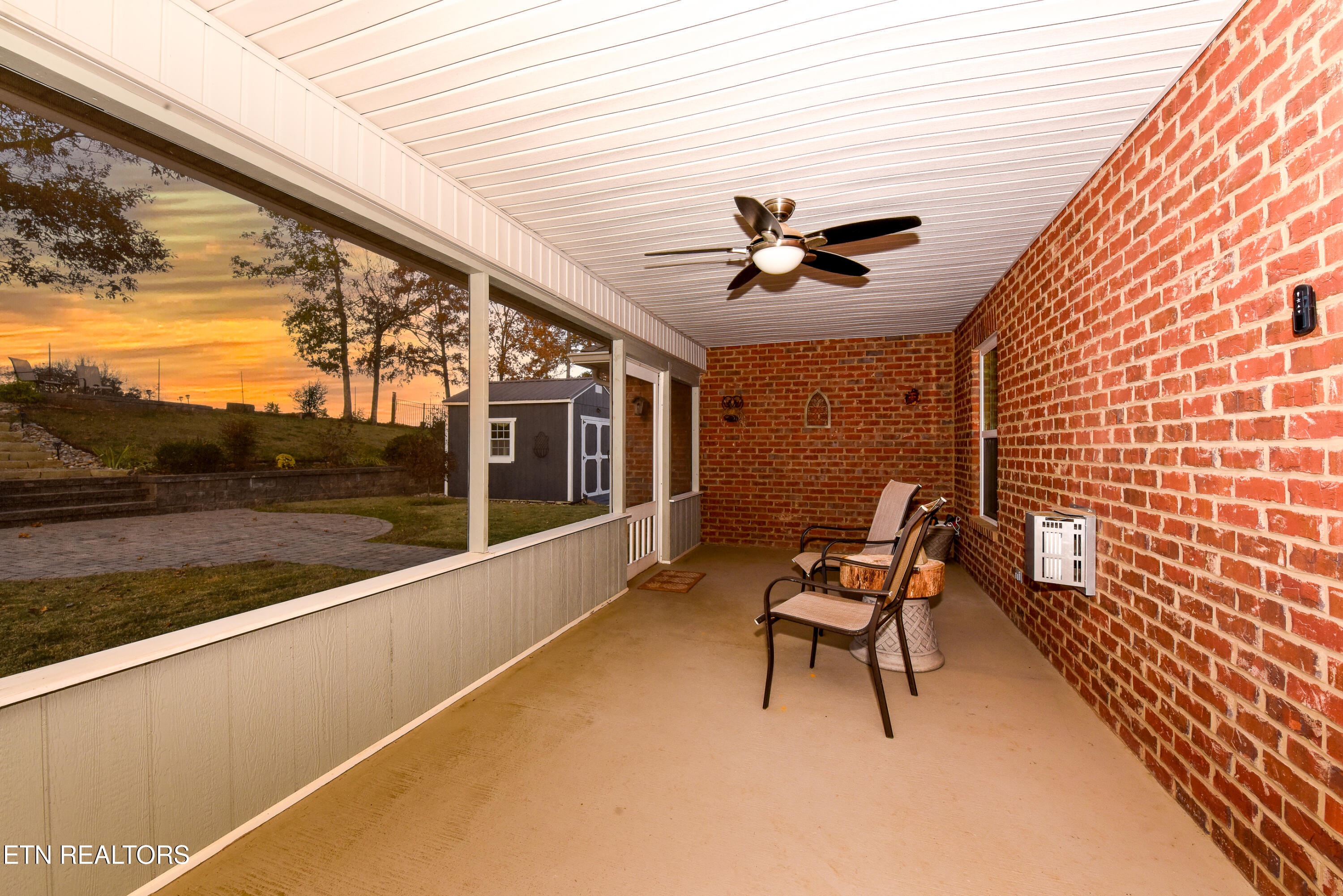 1131 Houston Springs Road Greenback TN 37742