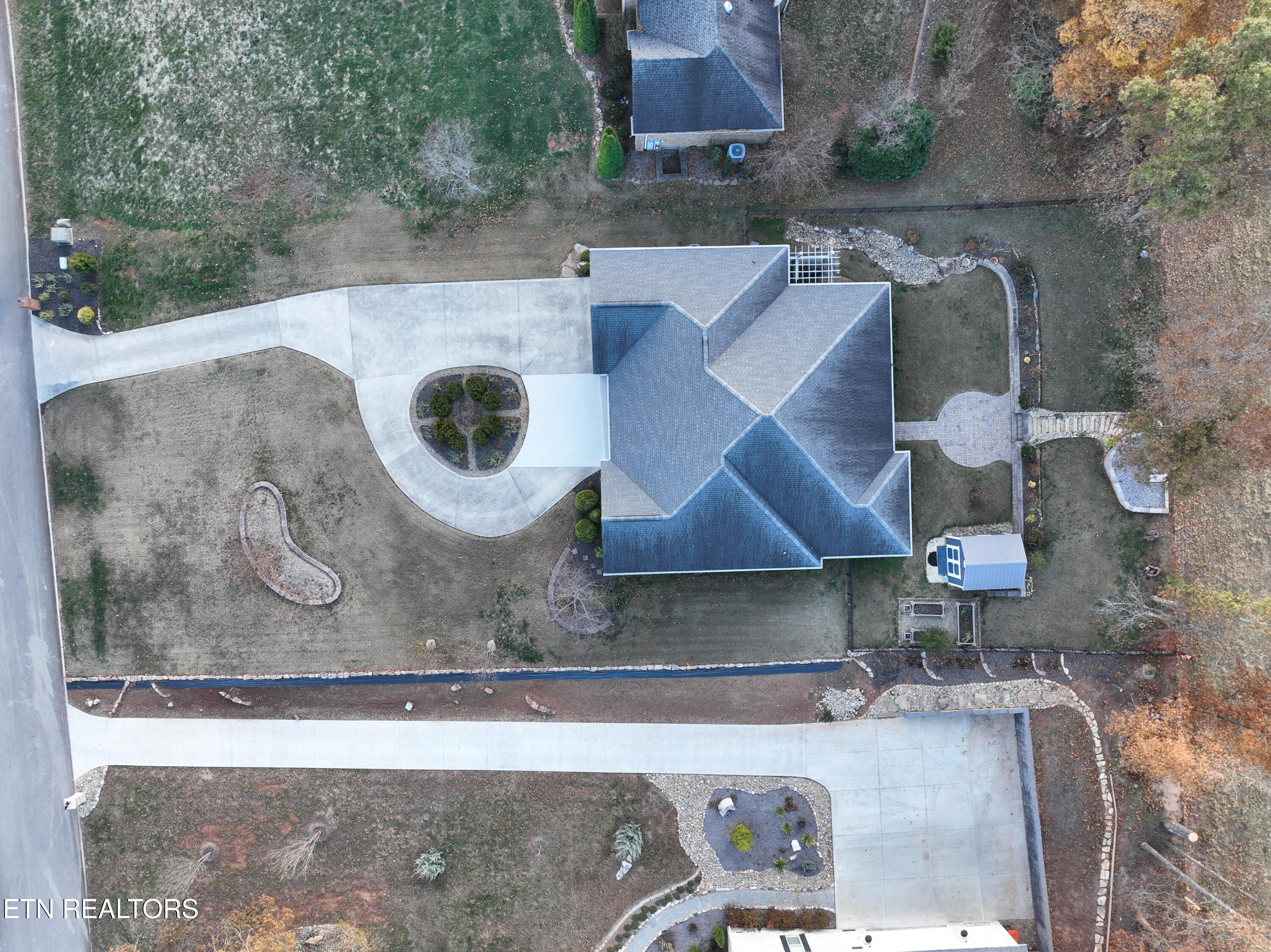 1131 Houston Springs Road Greenback TN 37742