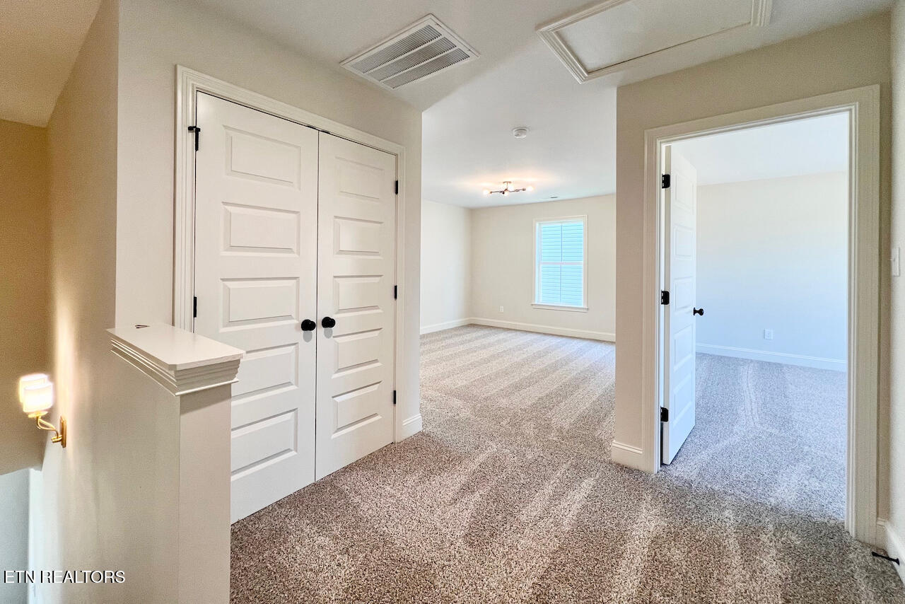 1213 Madison Oaks Road Knoxville TN 37924