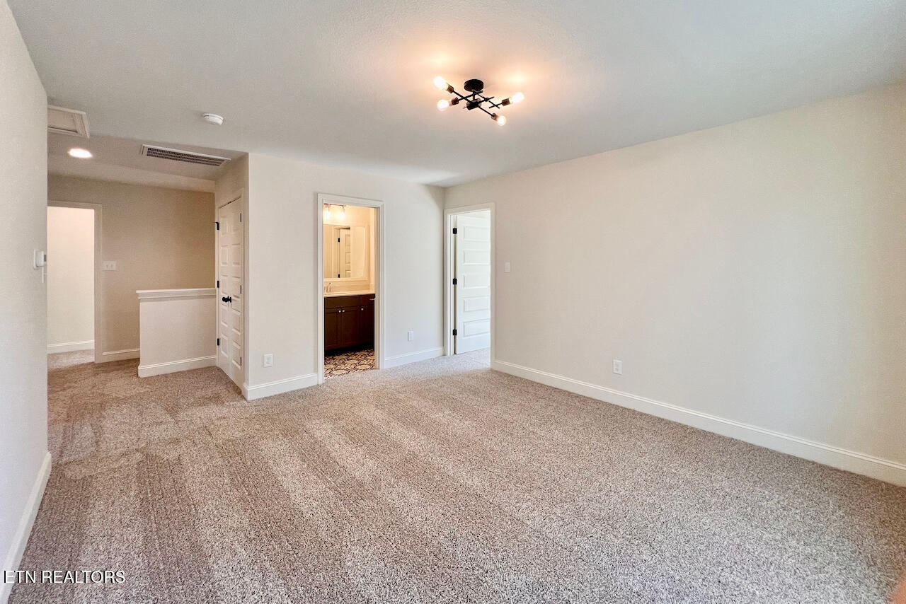 1213 Madison Oaks Road Knoxville TN 37924