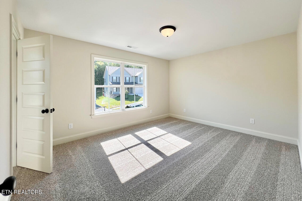 1213 Madison Oaks Road Knoxville TN 37924