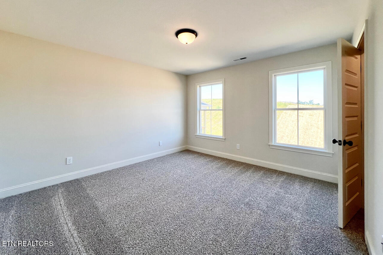 1213 Madison Oaks Road Knoxville TN 37924