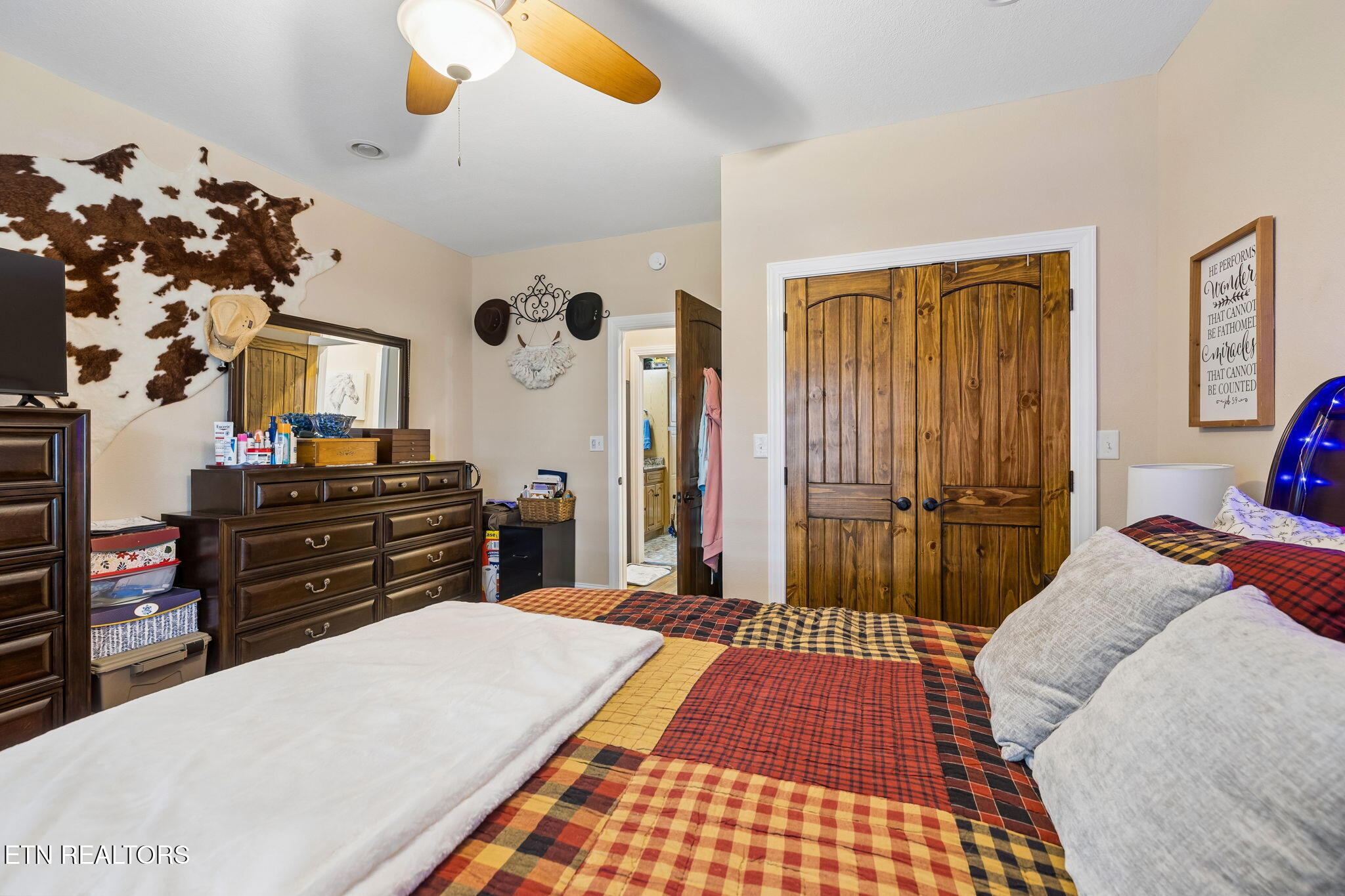 133 Ivy Lane Helenwood TN 37755