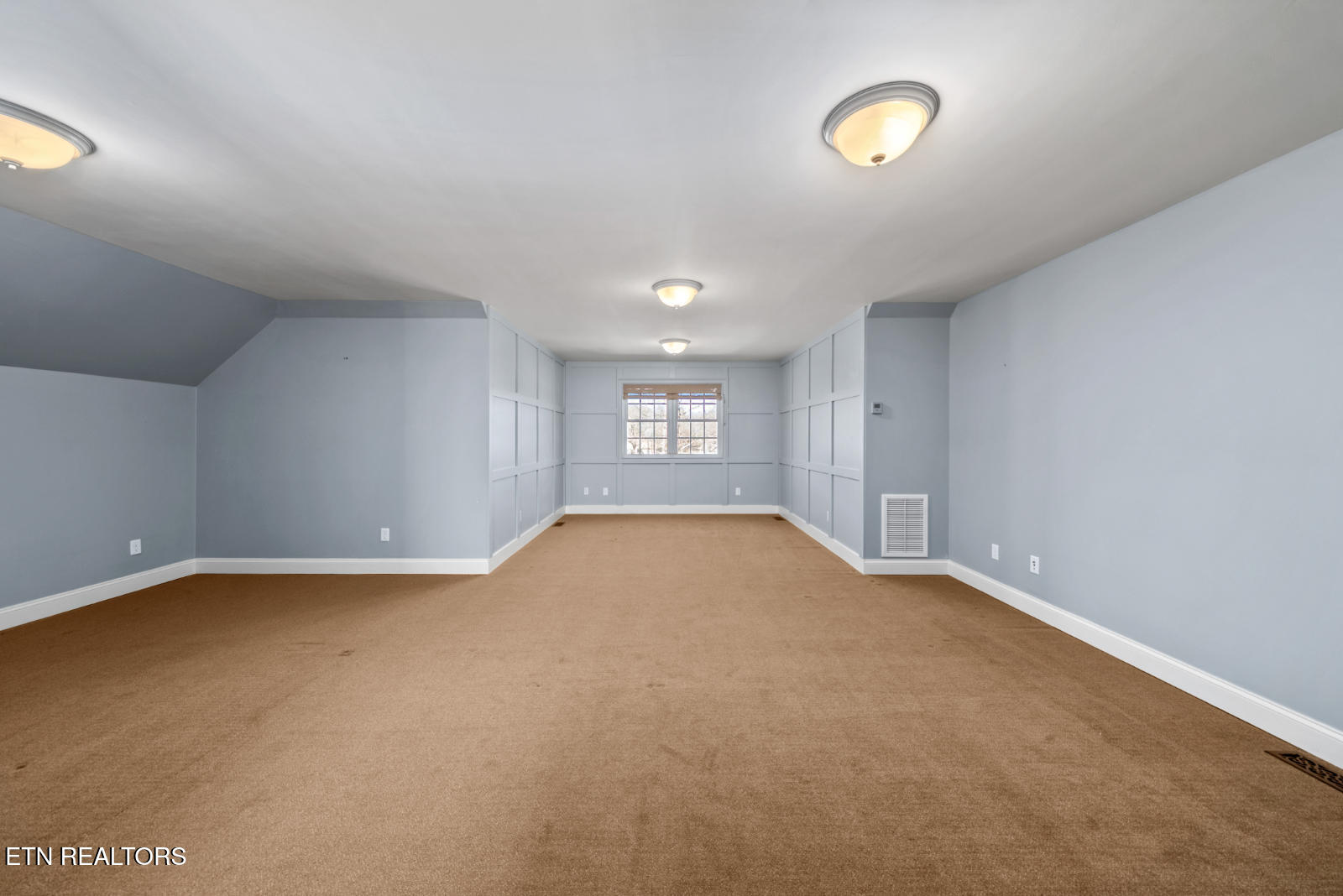 131 Mountain View Drive Crossville TN 38558