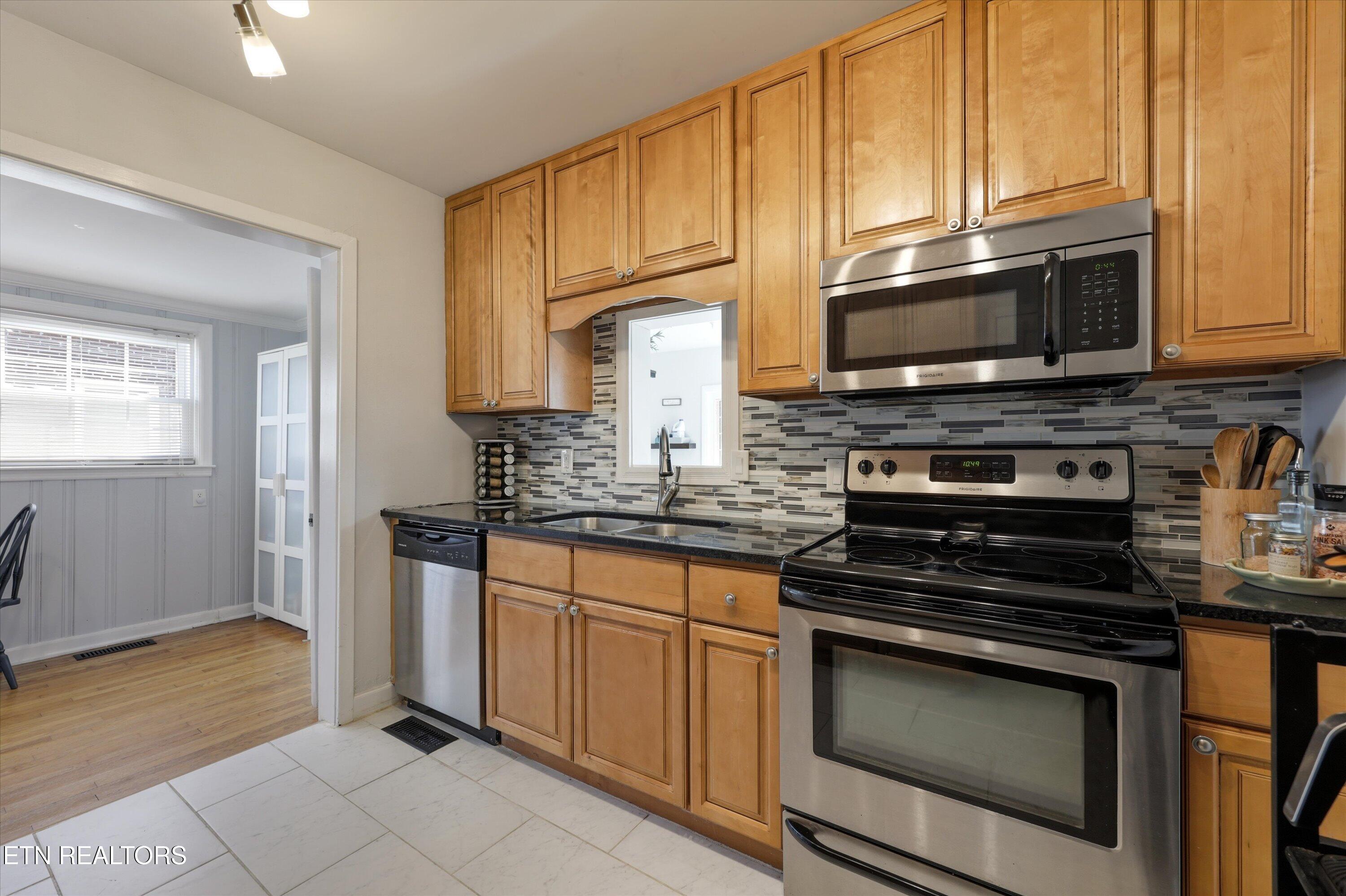 140 Hillcrest Drive Knoxville TN 37918