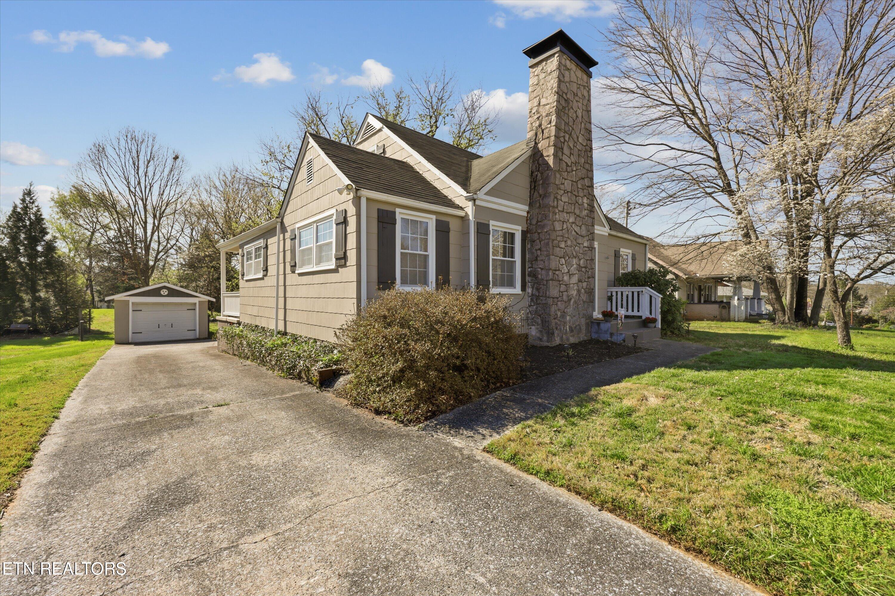 140 Hillcrest Drive Knoxville TN 37918