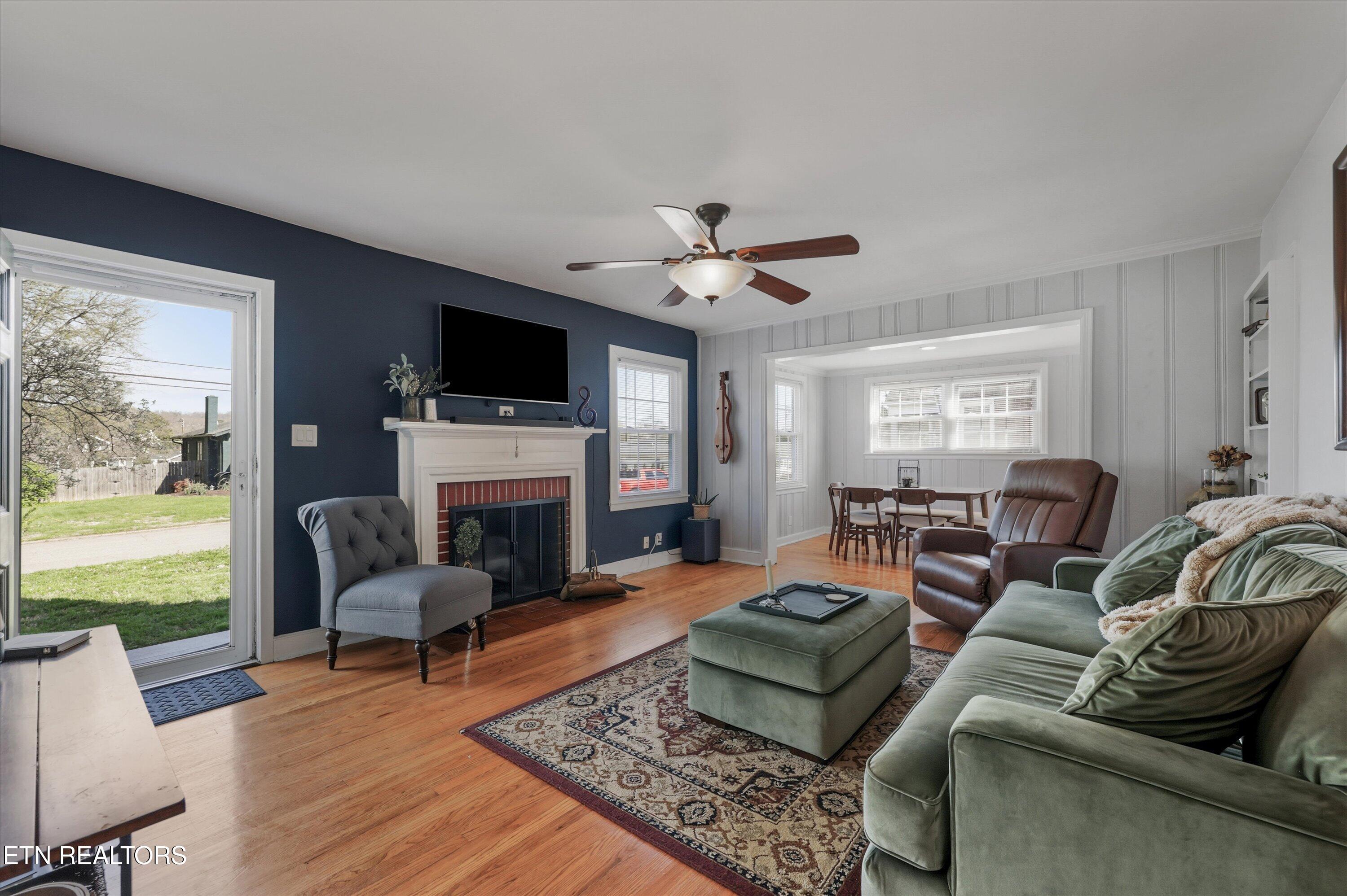 140 Hillcrest Drive Knoxville TN 37918