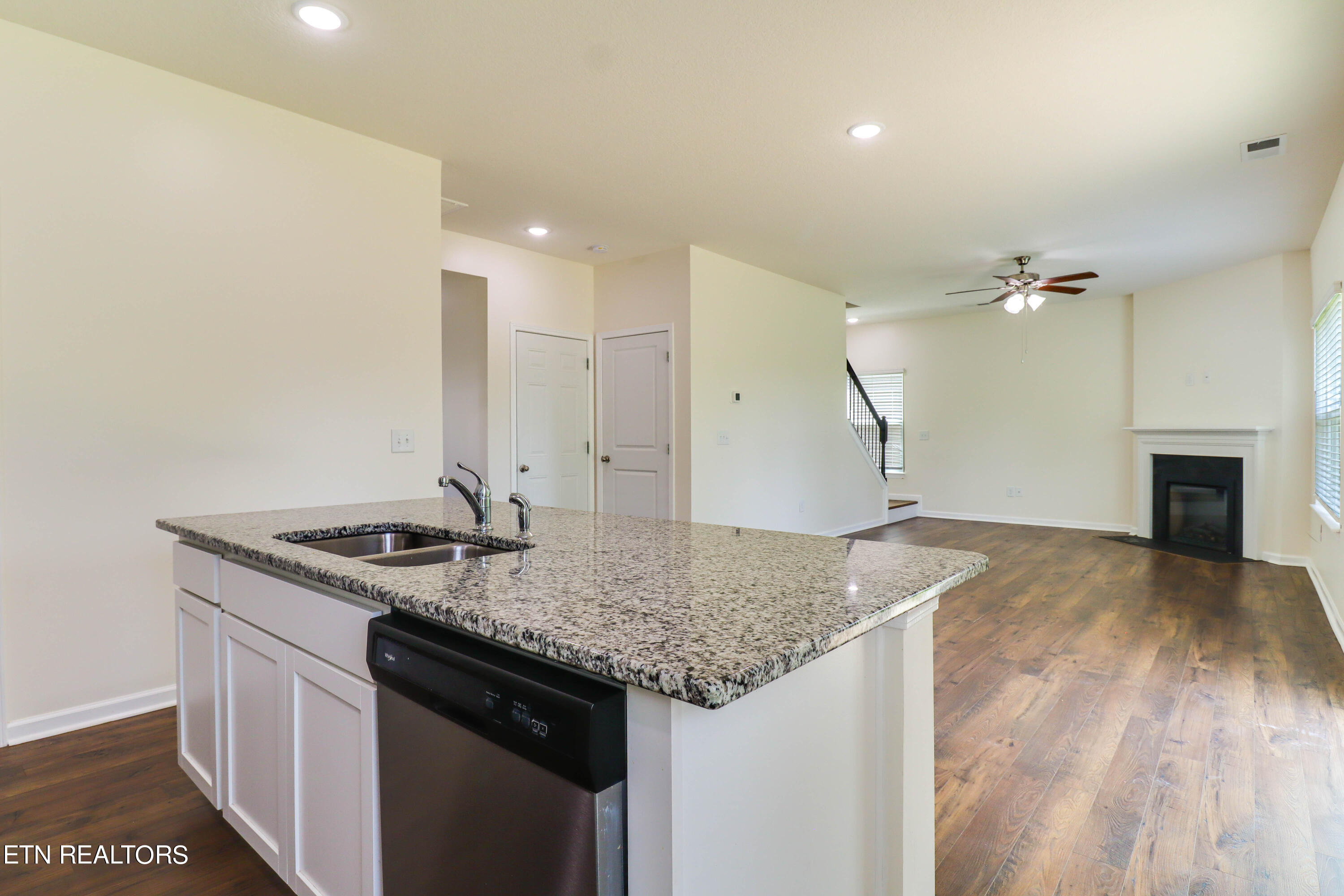 200 Paisley Reece Lane Lenoir City TN 37771