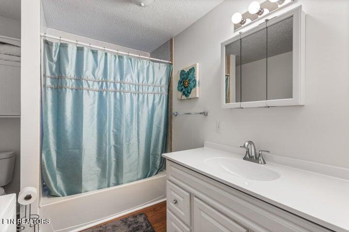 300 S Oak Street Sweetwater TN 37874