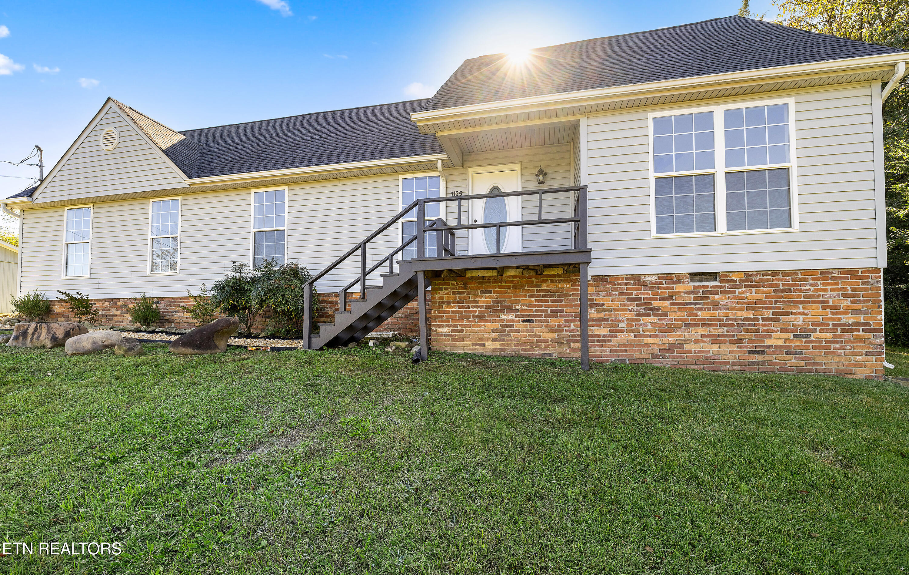 1125 Melton Hill Circle Clinton TN 37716