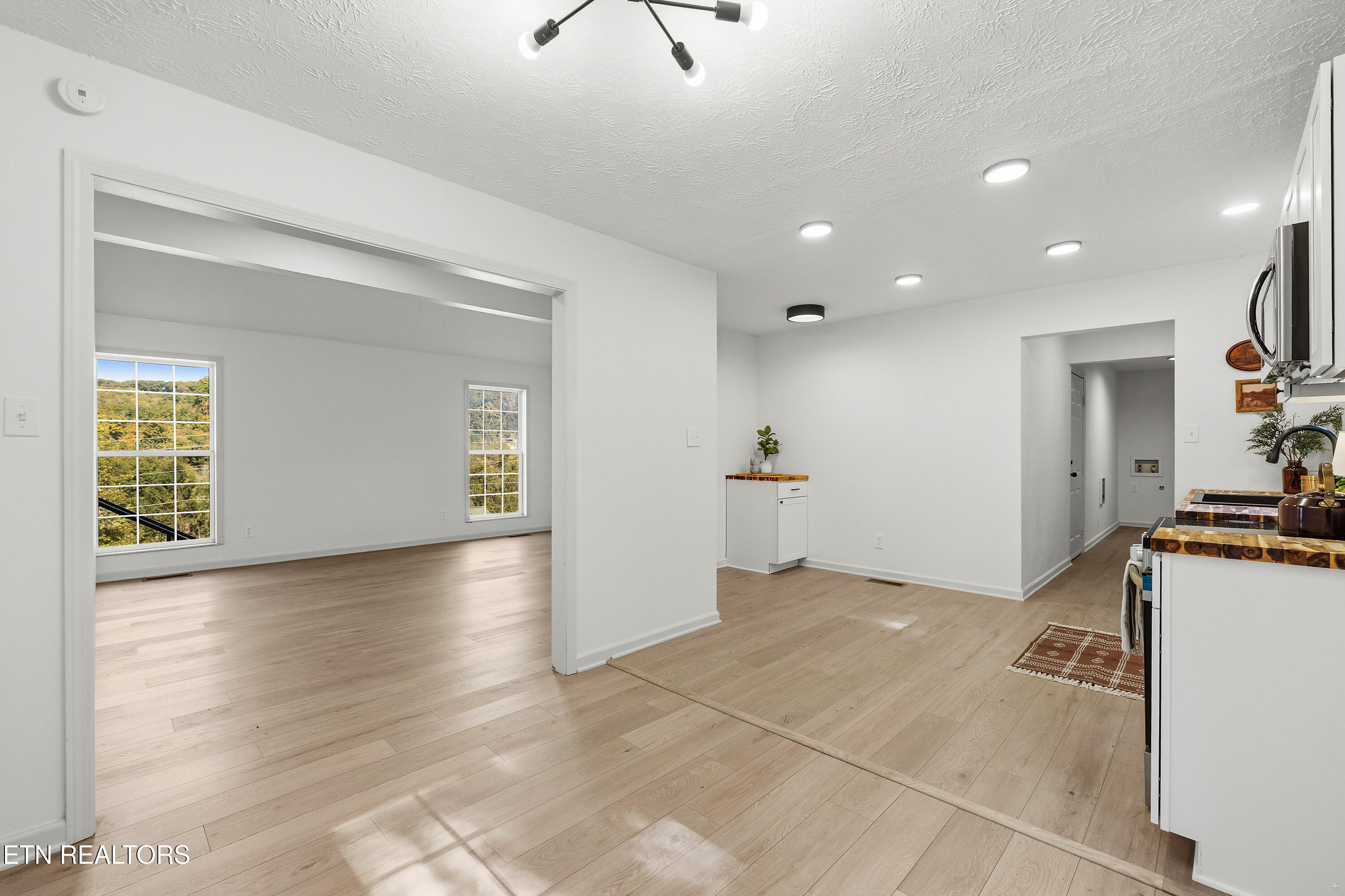 1125 Melton Hill Circle Clinton TN 37716