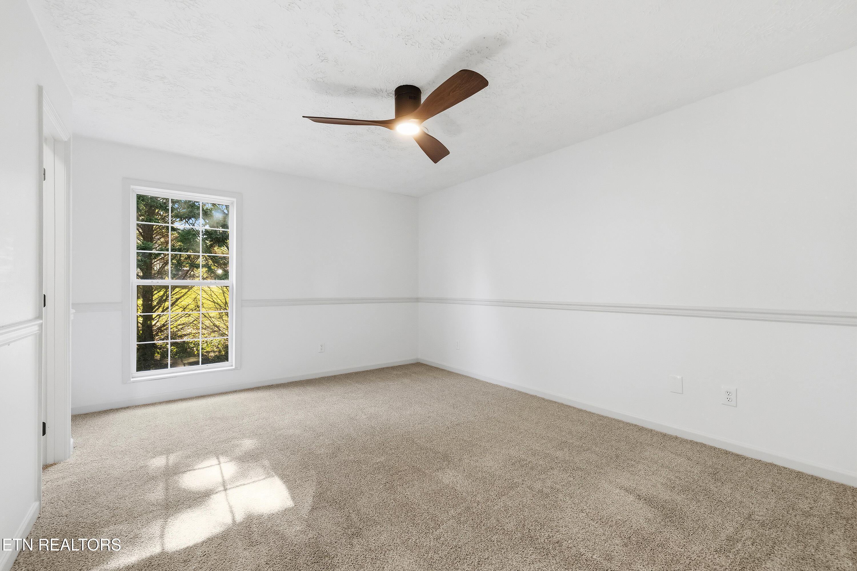1125 Melton Hill Circle Clinton TN 37716