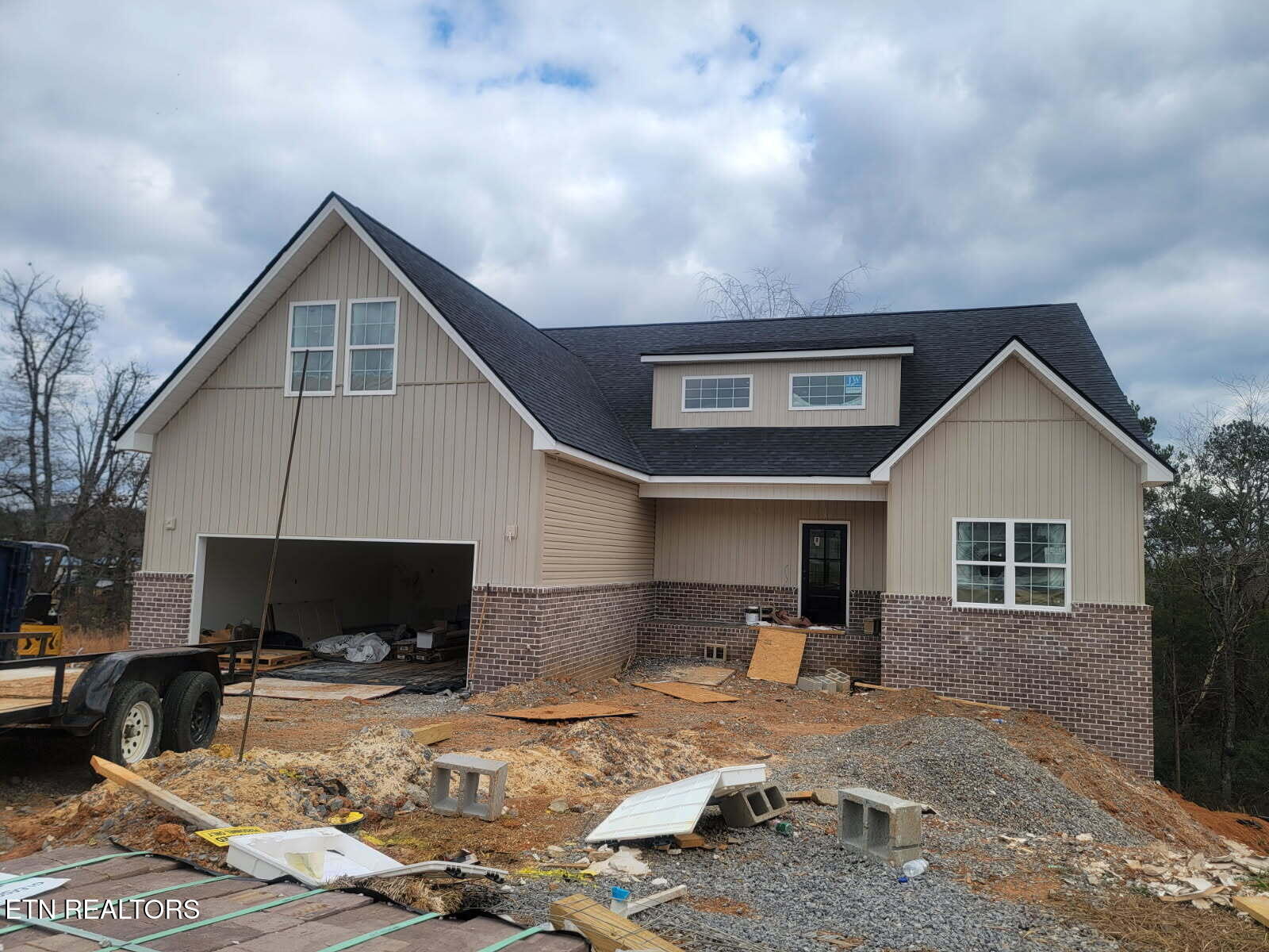 210 English Oak Lane Lenoir City TN 37771